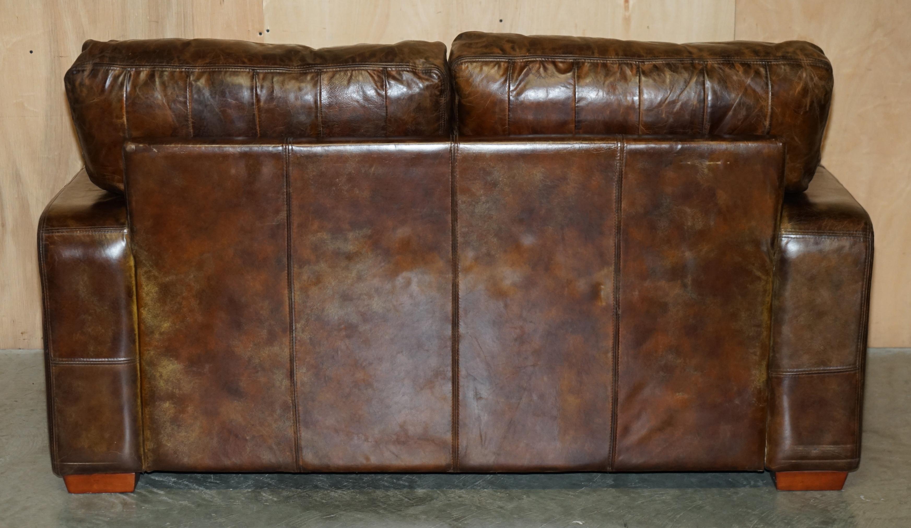 ViNTAGE HERITAGE BIKER SOFÁ DE CUERO MARRÓN HALO SOHO QUE FORMA PARTE DE UNA SUITE en venta 8