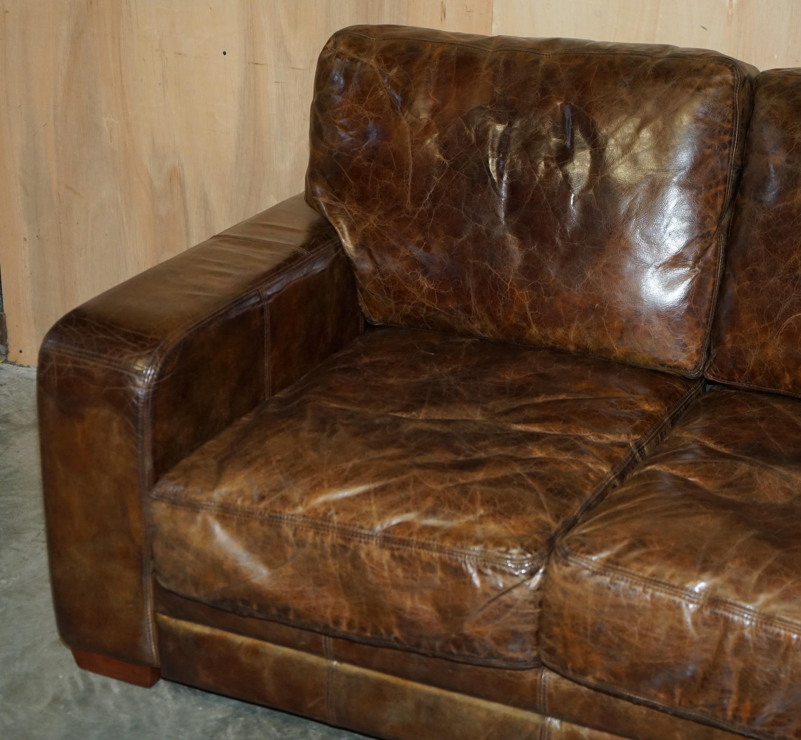 ViNTAGE HERITAGE BIKER SOFÁ DE CUERO MARRÓN HALO SOHO QUE FORMA PARTE DE UNA SUITE Moderno de mediados de siglo en venta