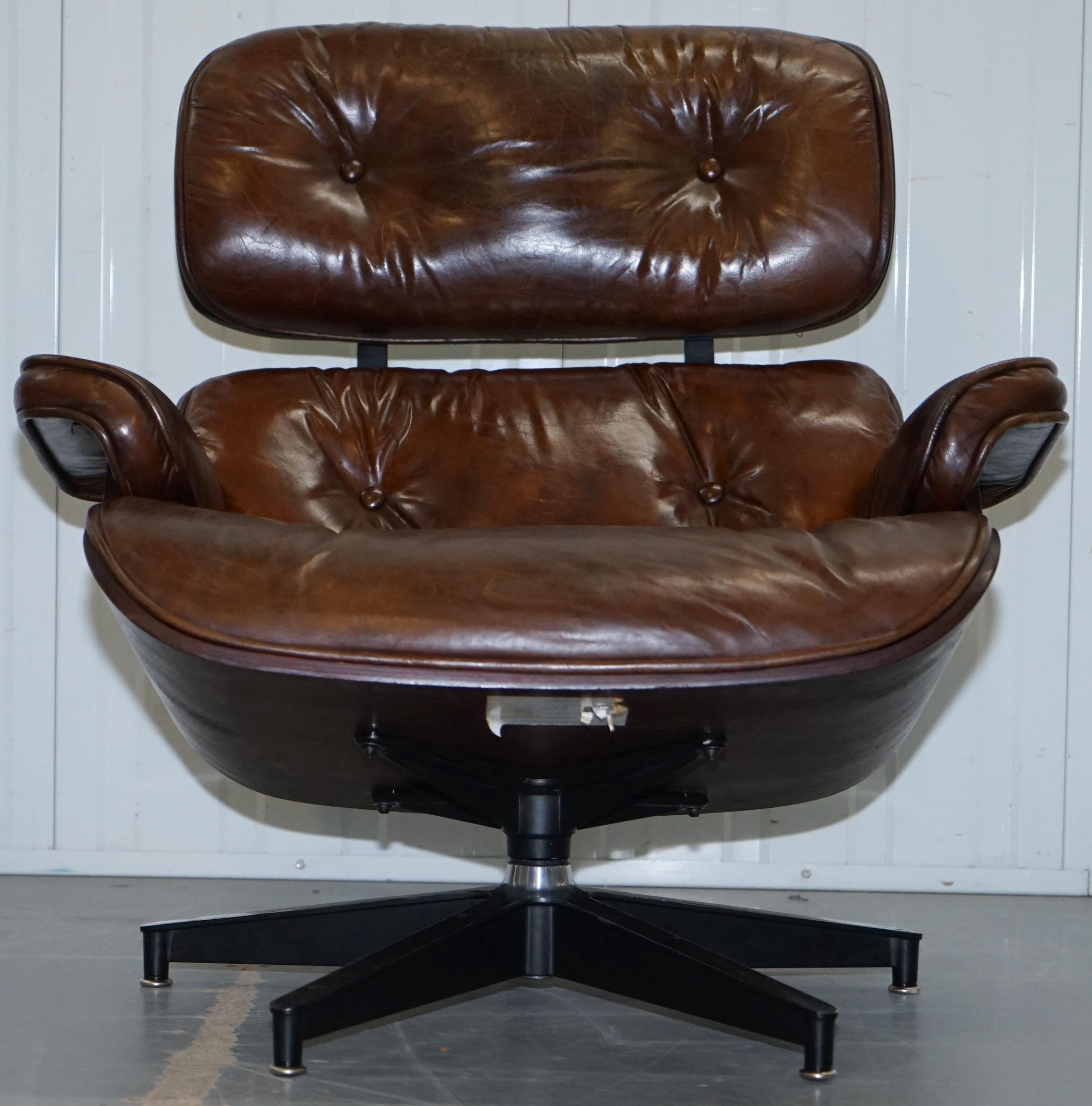 20th Century VINTAGE HERITAGE BROWN LEATHER LOUNGE ARMCHAIR & MATCHInG OTTOMAN FOOTSTOOL