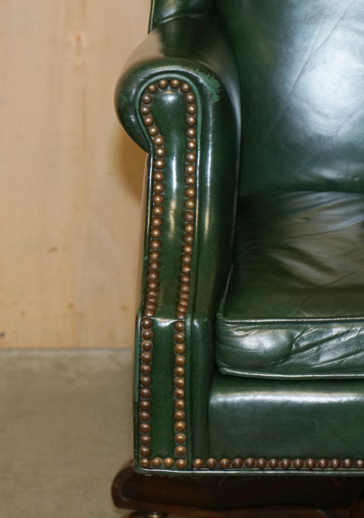 Leather ViNTAGE HERITAGE GREEN LEATHER CAPTAINS WINGBACK OFFICE SWIVEL DIRECTORS CHAIR For Sale
