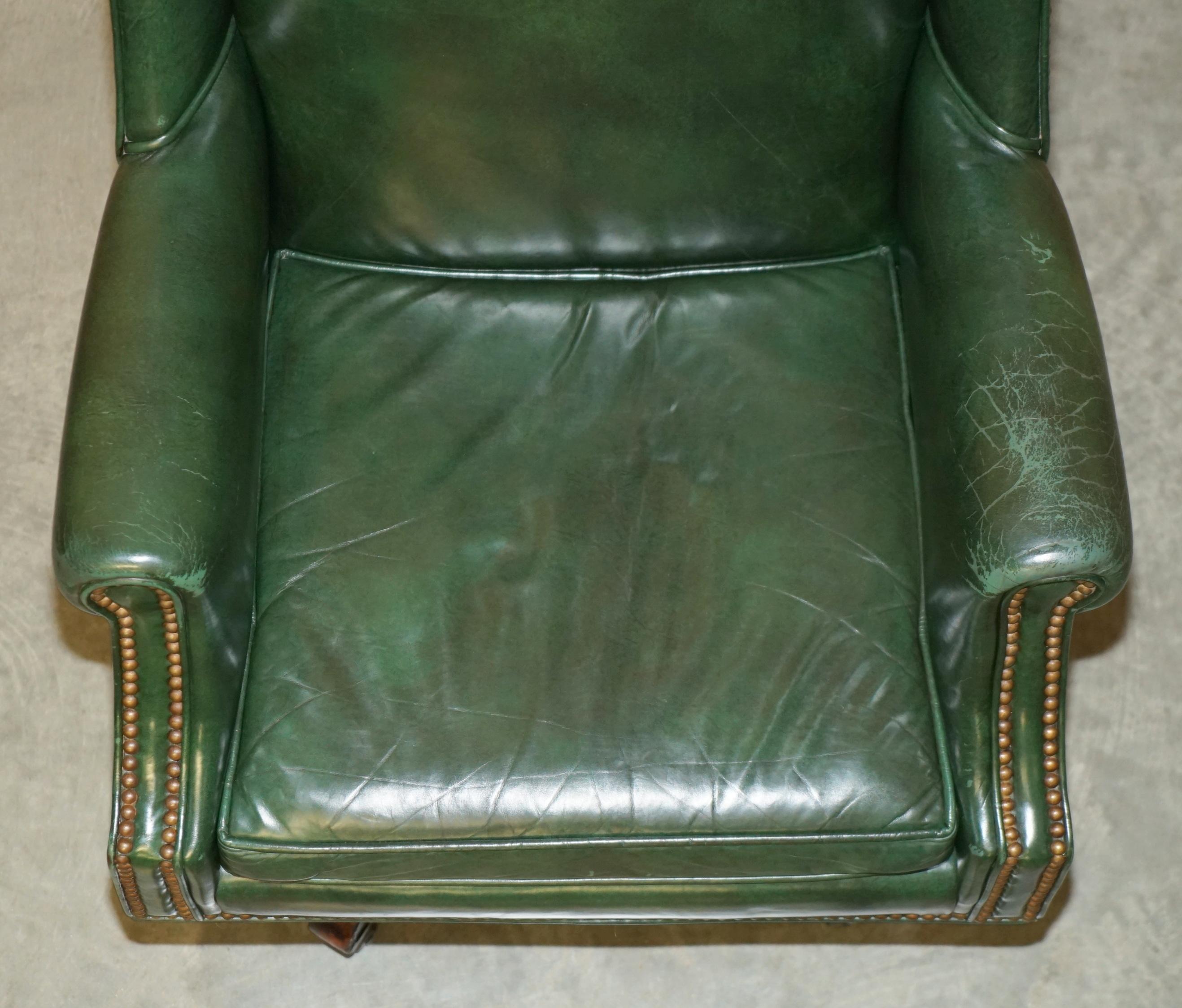 ViNTAGE HERITAGE GREEN LEATHER CAPTAINS WINGBACK OFFICE SWIVEL DIRECTORS CHAIR For Sale 6