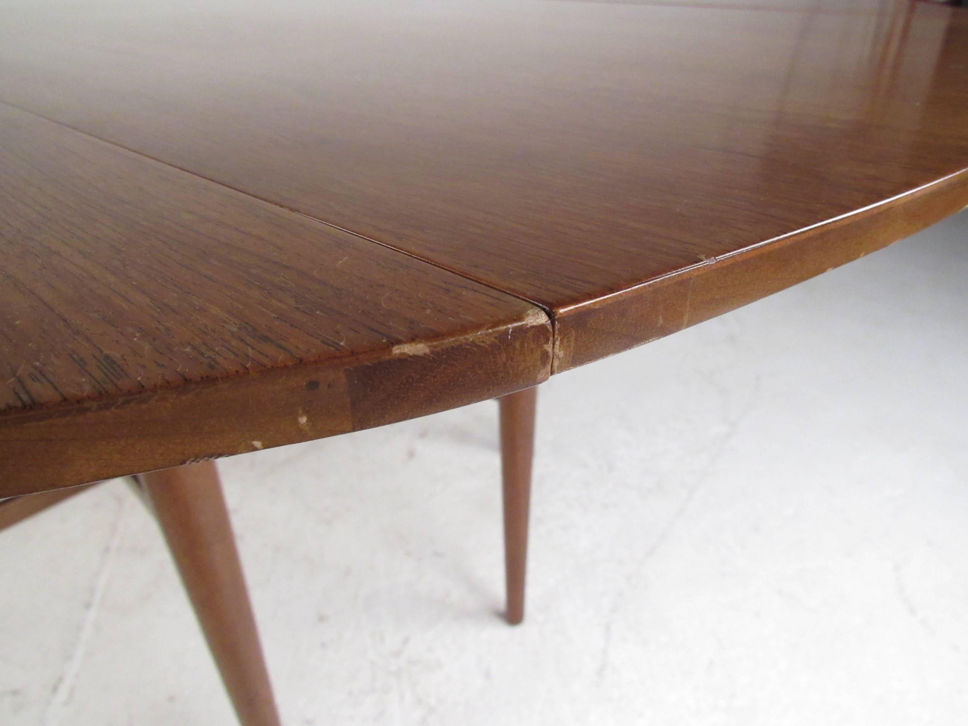 American Vintage Heritage-Henredon Gateleg Dining Table For Sale