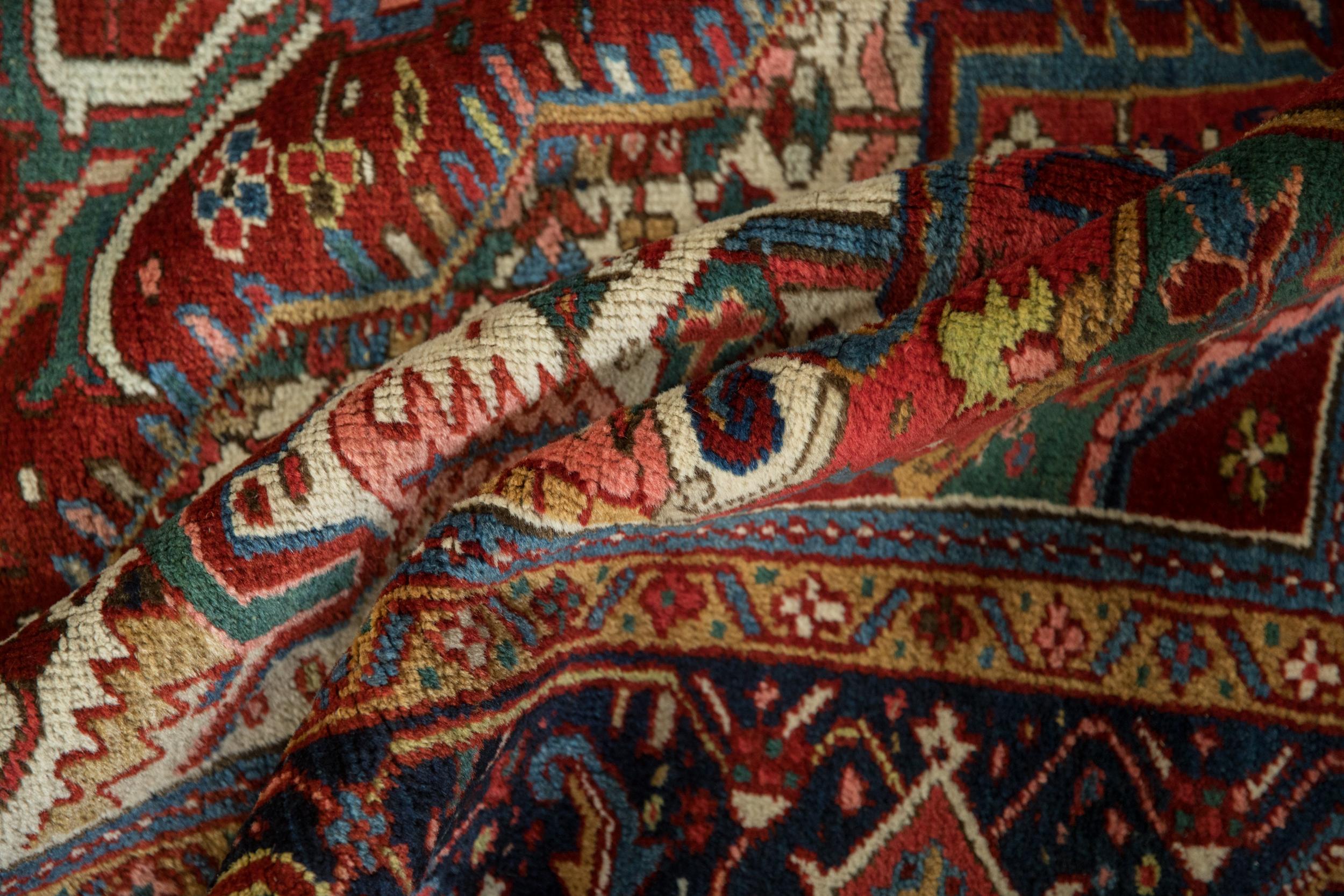 Vintage-Teppich in Heriz im Angebot 4