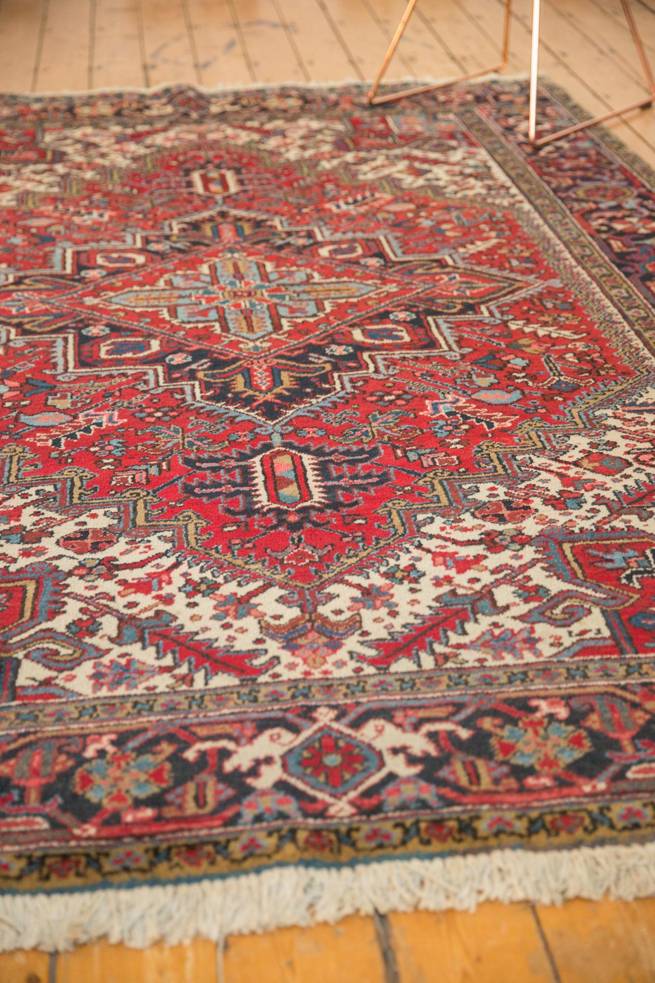 Vintage Heriz Carpet For Sale 1