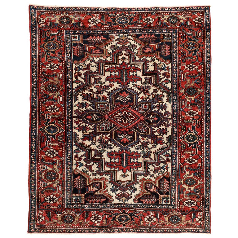 Antique 1920s Heriz Persian Rug, 5x7 at 1stDibs