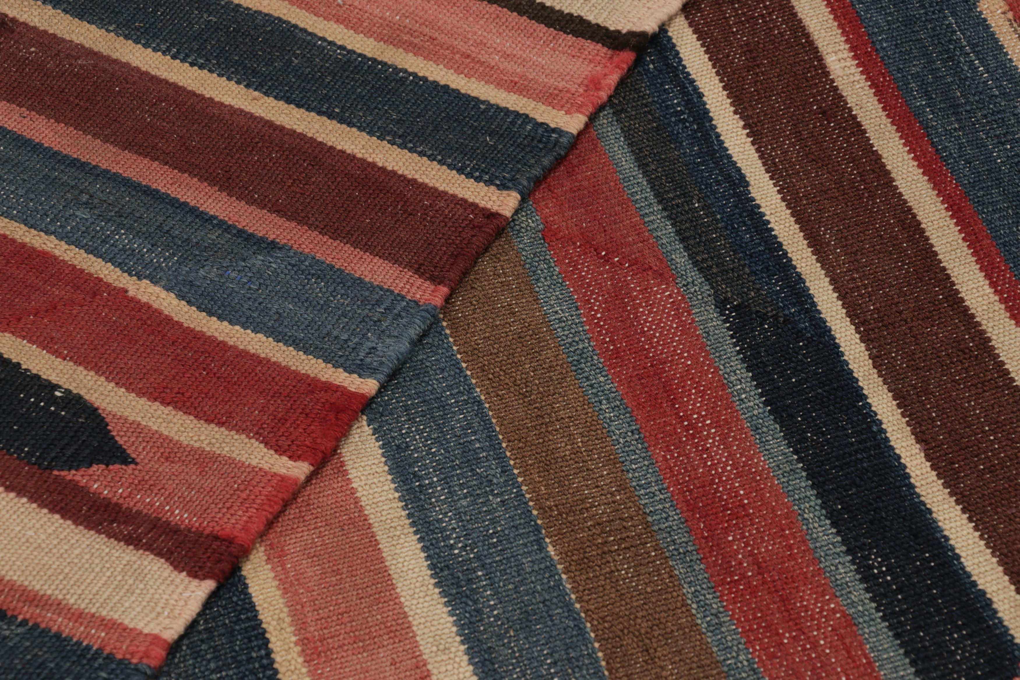 Lana Vintage Heriz Kilim persiano a strisce geometriche rosse e marroni - Rug & Kilim in vendita