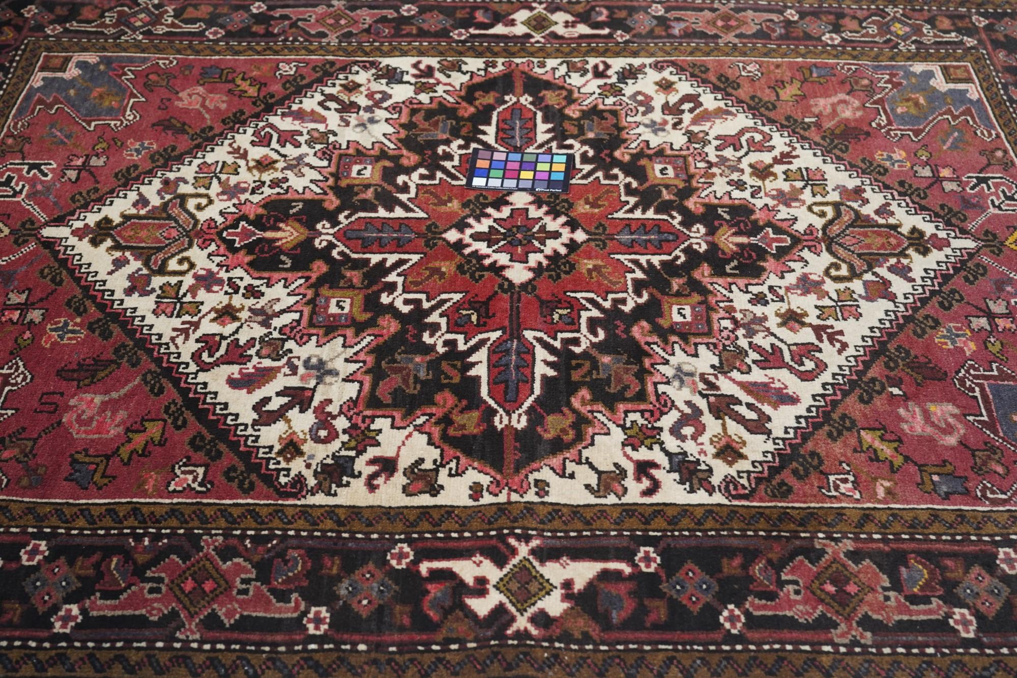 Vintage Heriz Rug 5'0