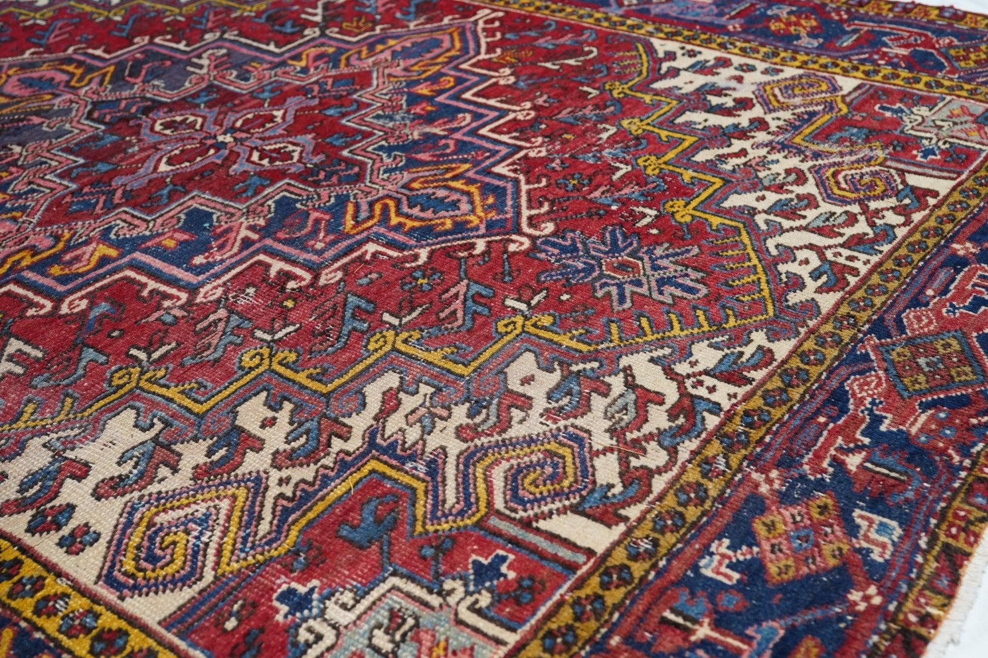 20th Century Vintage Heriz Rug 6'11'' x 7'6'' For Sale