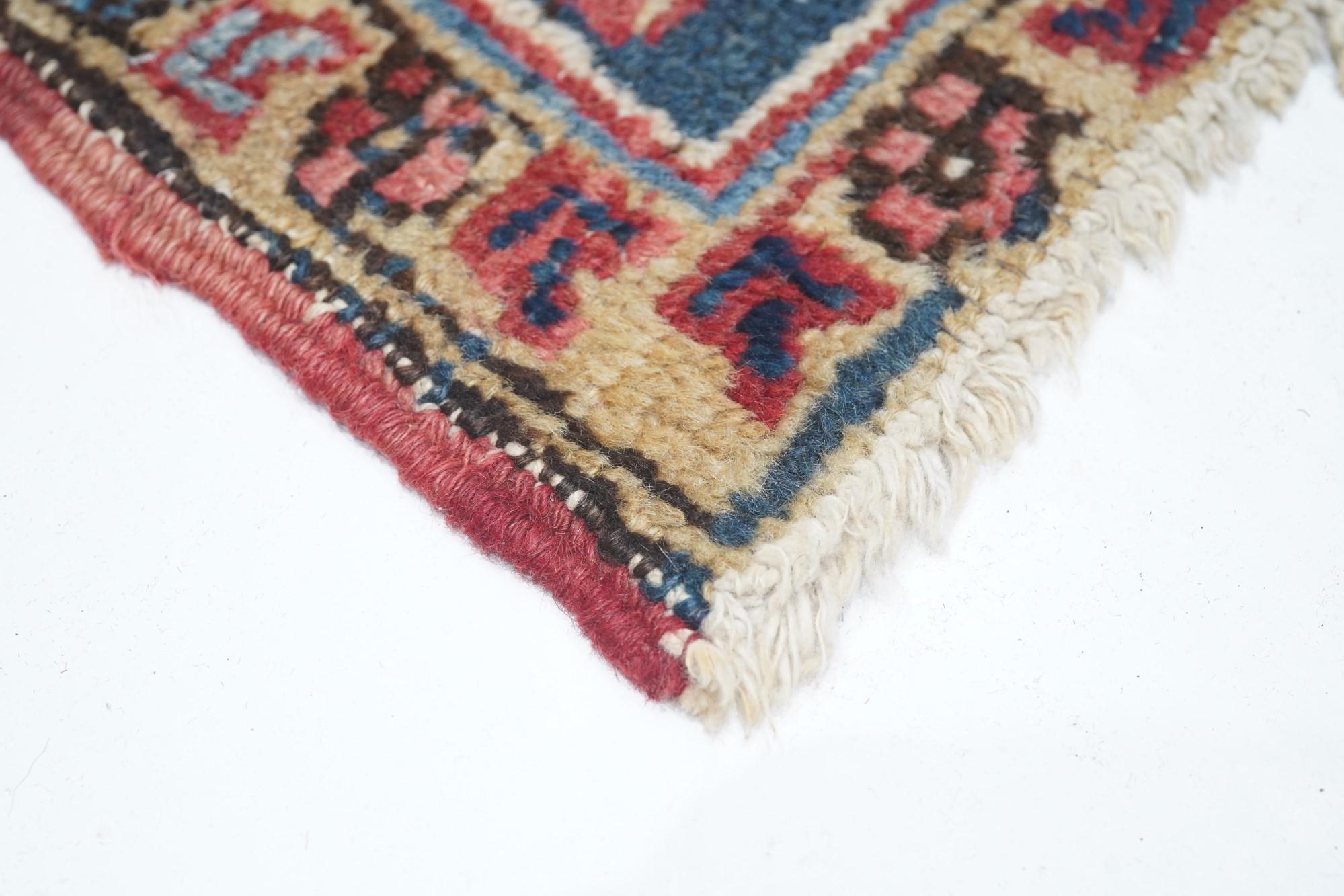 Vintage Heriz-Teppich (Persisch) im Angebot