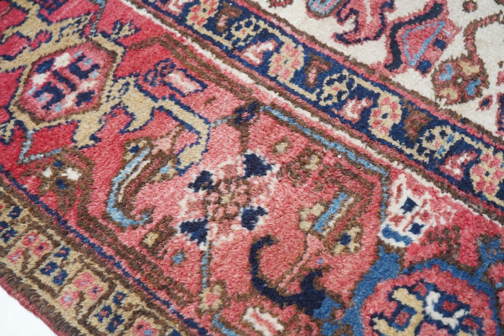 Vintage Heriz Rug 8'1'' x 11'0