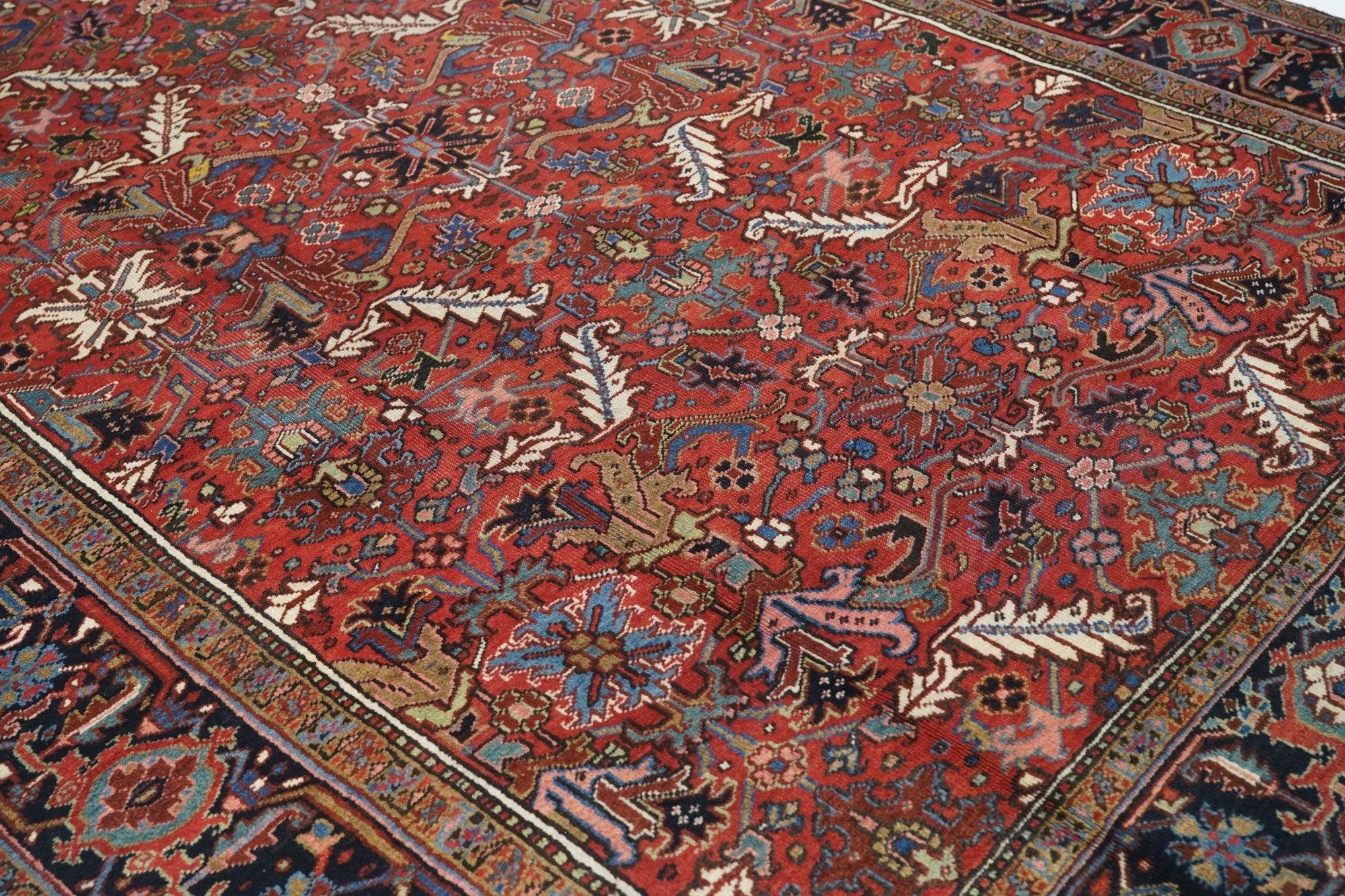 XX secolo Tappeto Vintage Heriz 8'2'' x 11'2'' in vendita