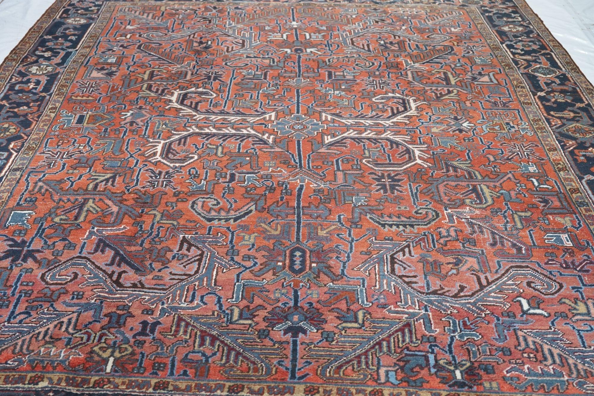 Vintage Heriz Teppich 8'4'' x 10'10'' im Angebot 1