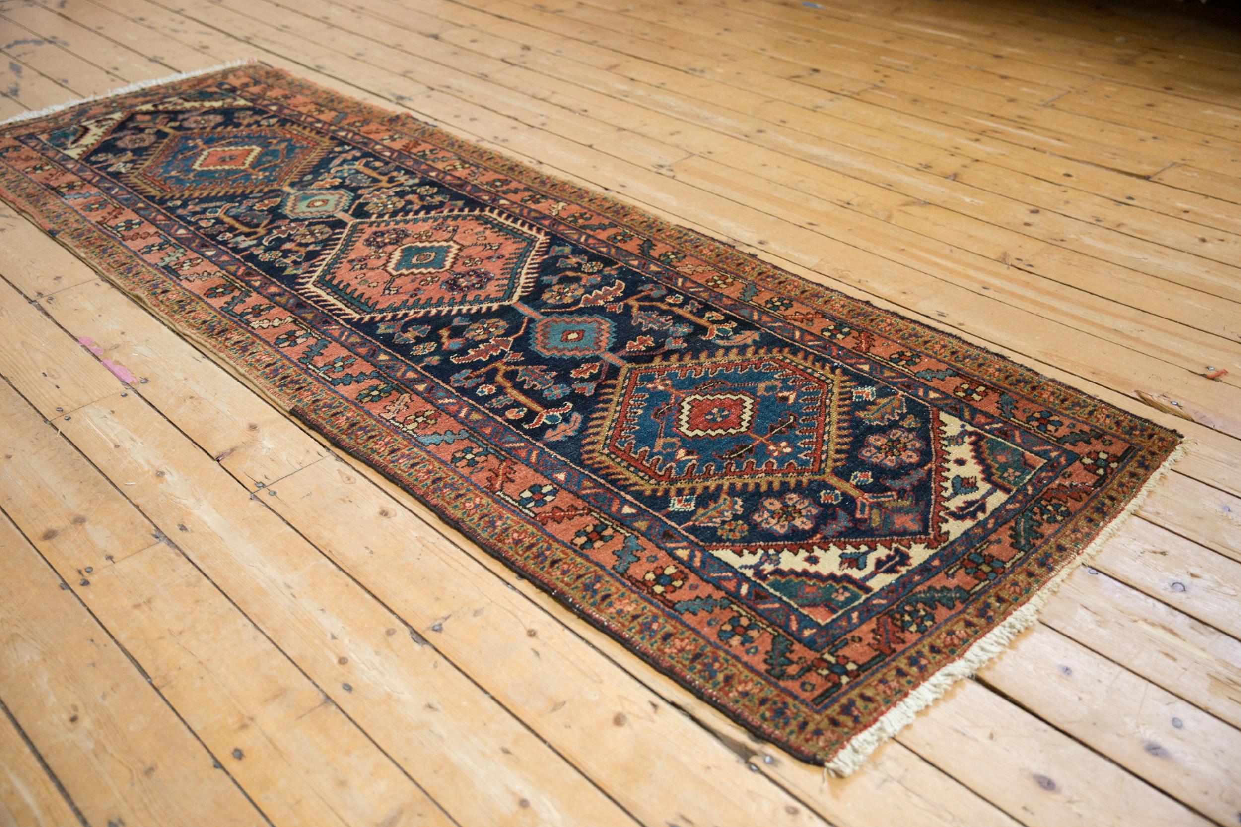 Vintage Heriz Teppich Läufer (Persisch) im Angebot