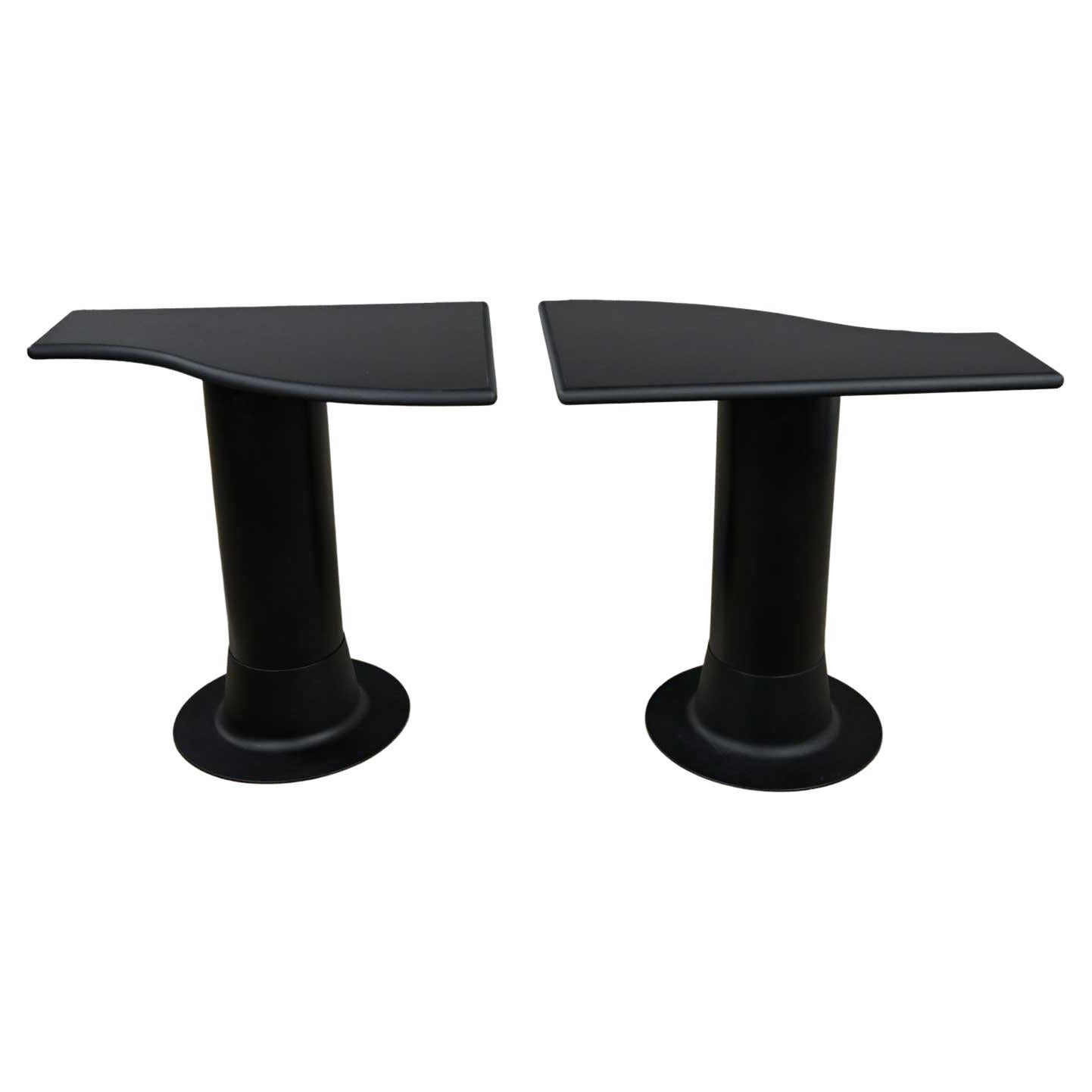 Black Pedestal - 541 For Sale on 1stDibs | black pedestal stand