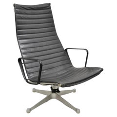 Vintage Herman Miller Charles and Ray Eames Design Swivel Aluminum Group Chair