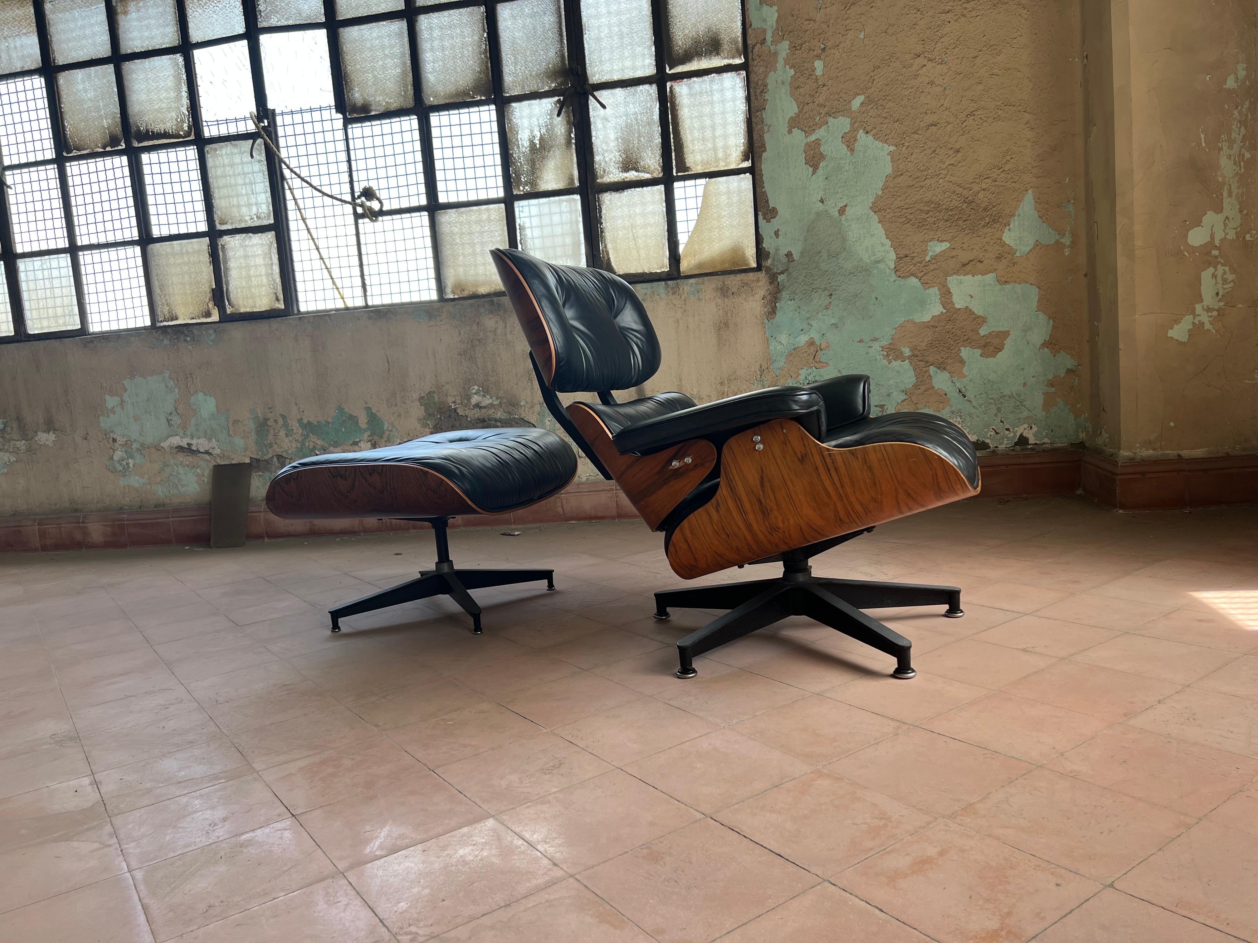 eames lounge chair second hand