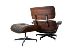 Silla Eames Lounge y otomana vintage de Herman Miller