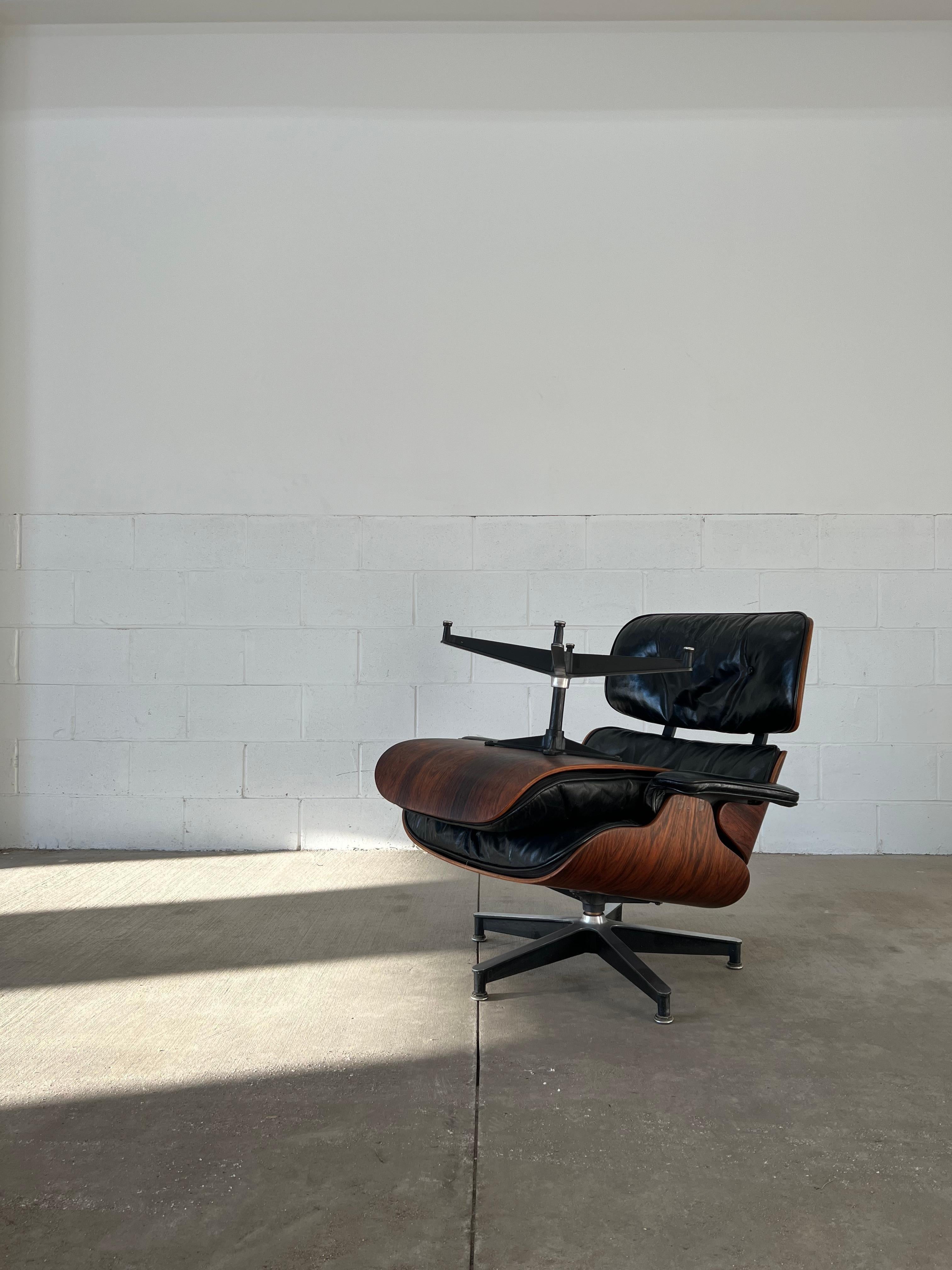 Molded Vintage Herman Miller Eames Rosewood Second Generation Lounge Chair and Ottoman