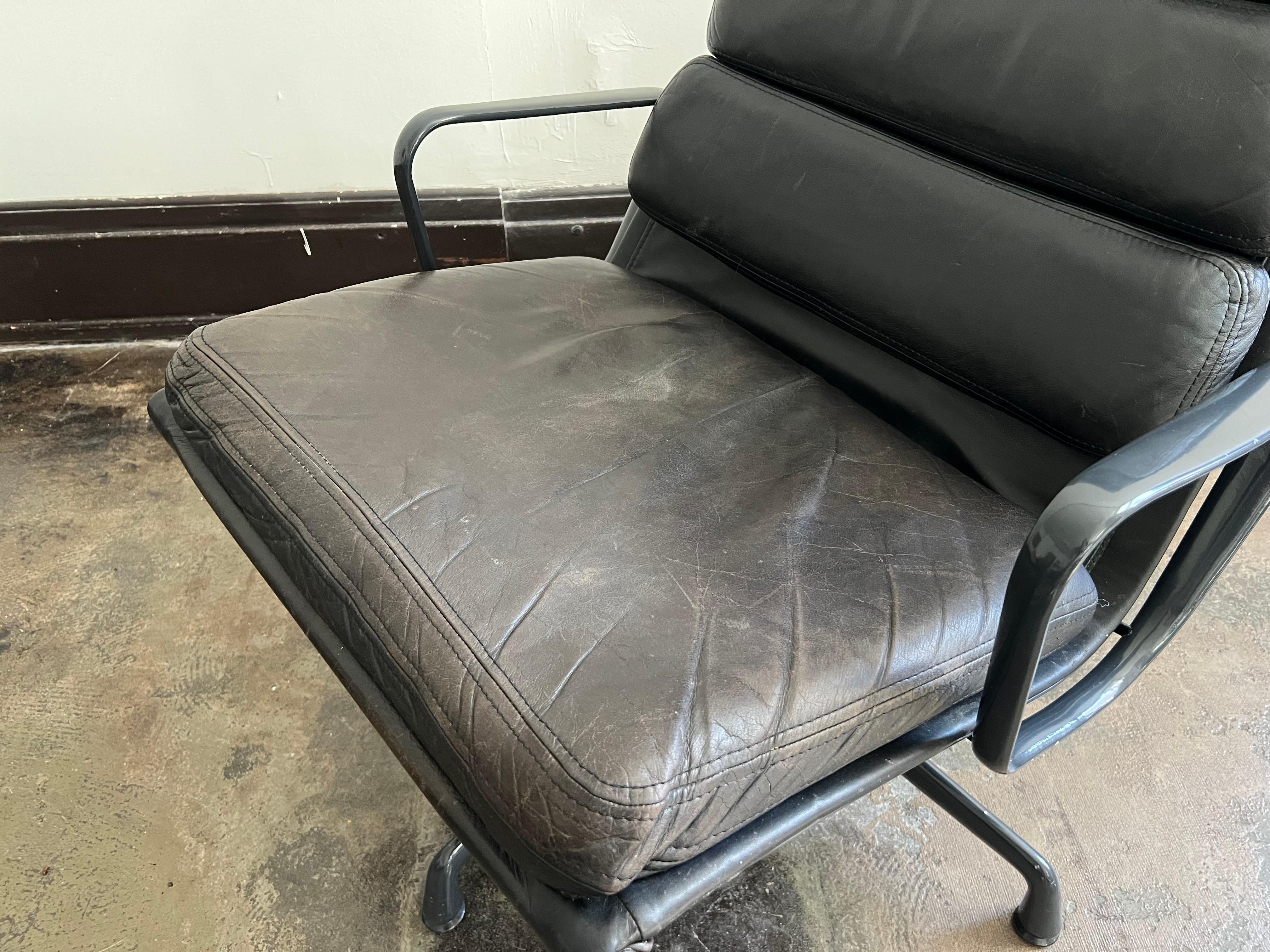 20th Century Vintage Herman Miller Eames Soft Pad Reclining Lounge Chair and Ottoman