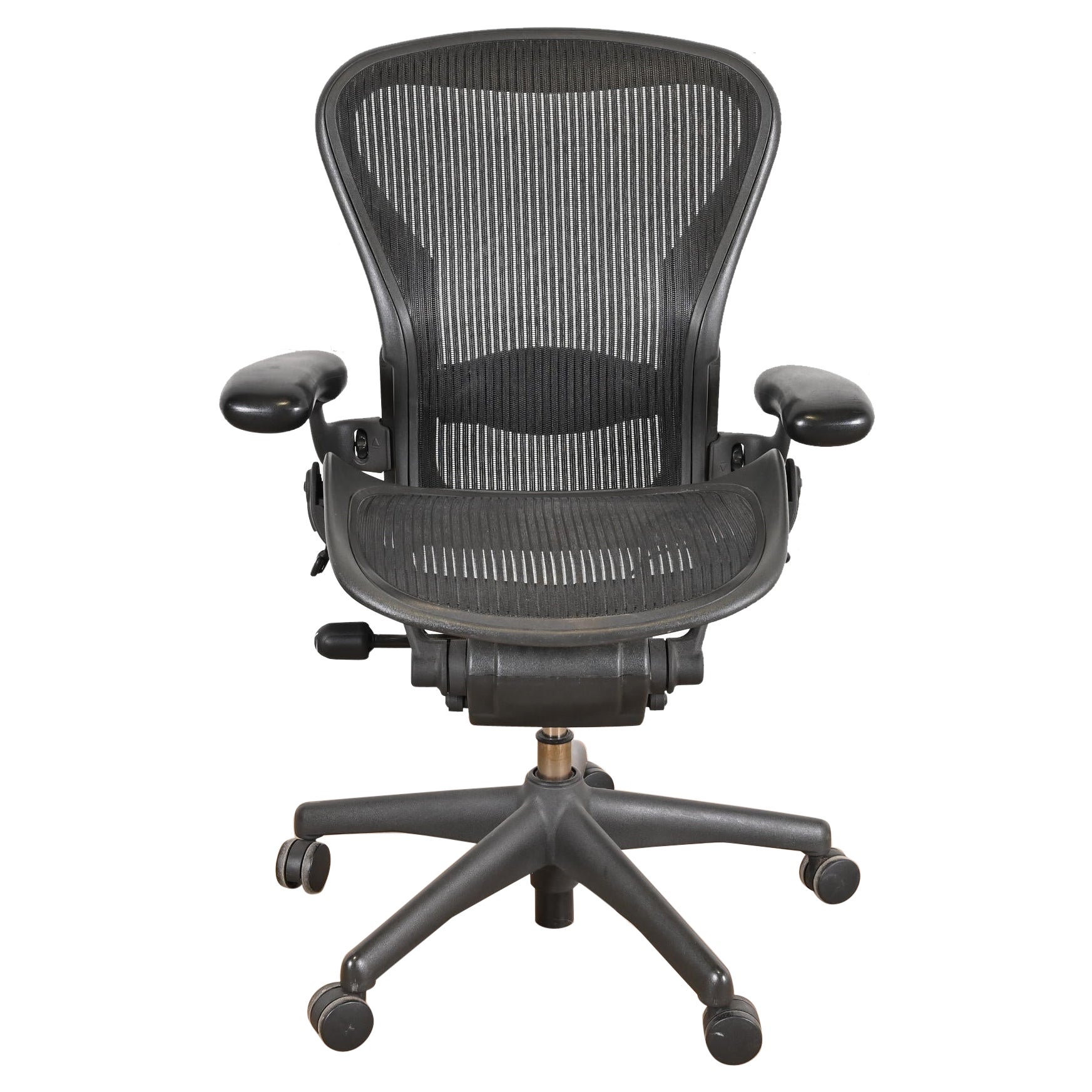 Vintage Herman Miller Tilt and Swivel Classic Office Desk Aeron Chair