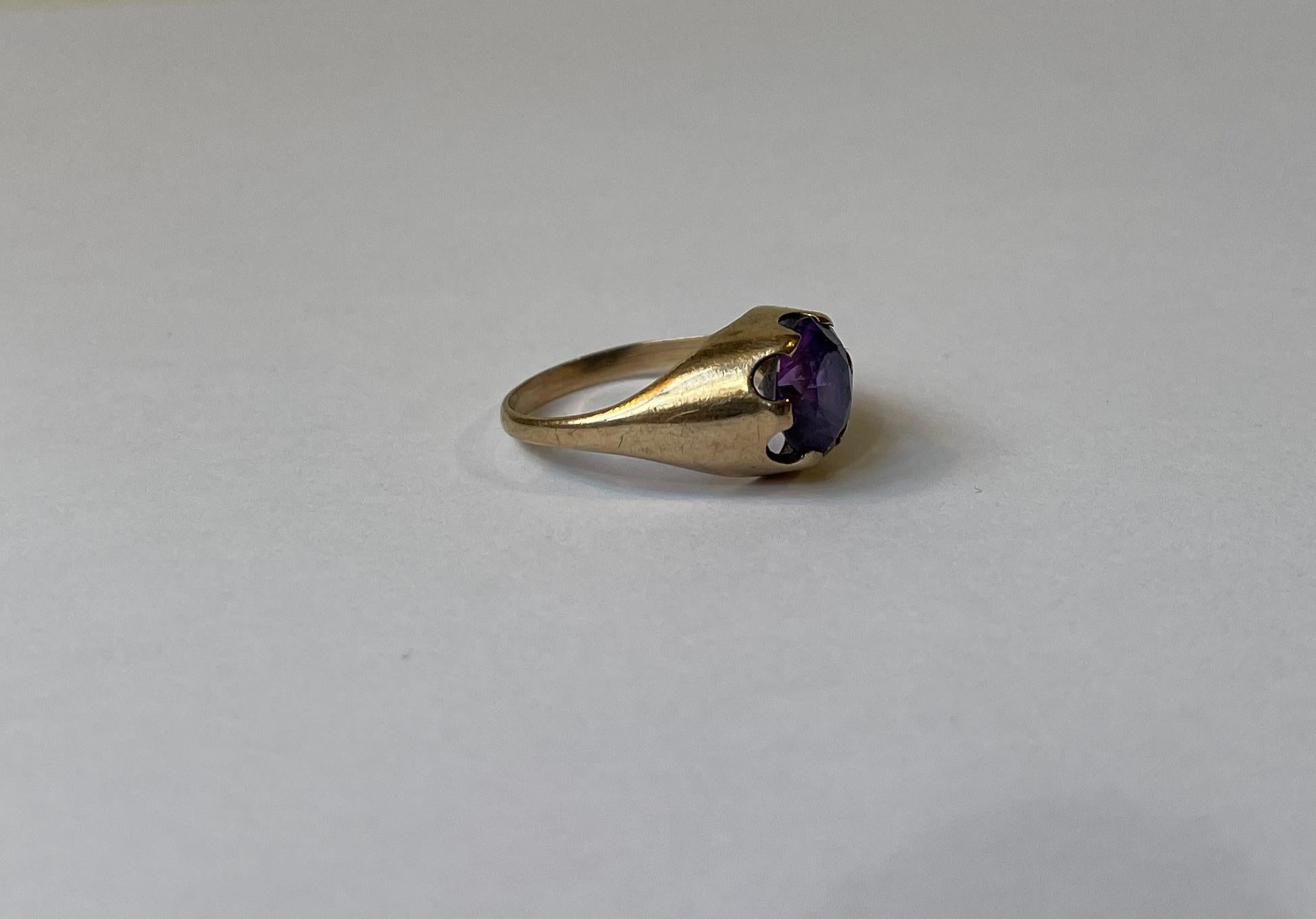 Danish Vintage Herman Siersbøl Ring in 14 Carat Gold w. Purple Stone For Sale