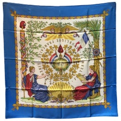 Vintage Hermes 1789 Liberte Egalite Fraternite Echarpe en Soie en Bleu