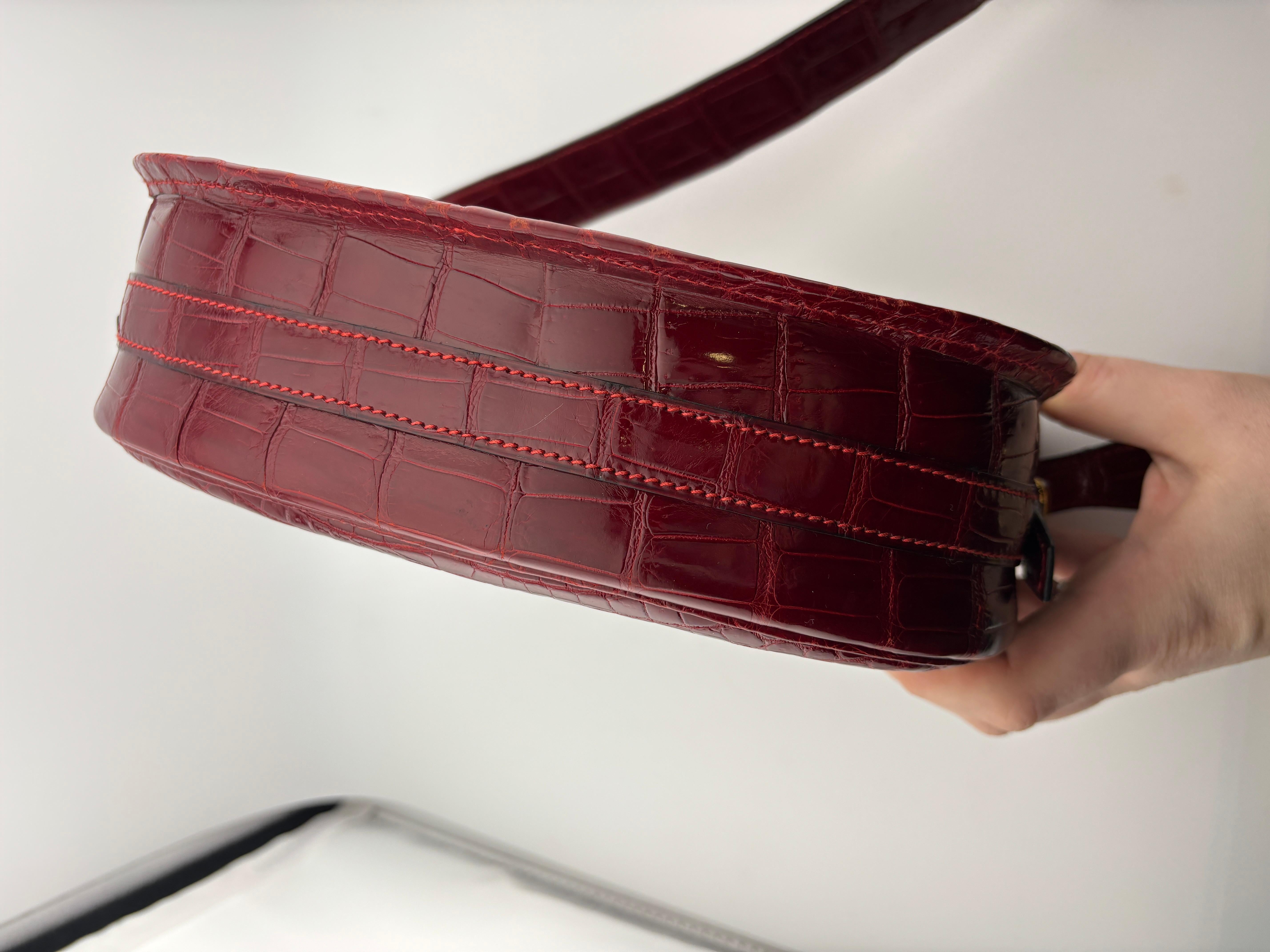 Vintage Hermes Balle De Golf Crocodile Red Handbag For Sale 11