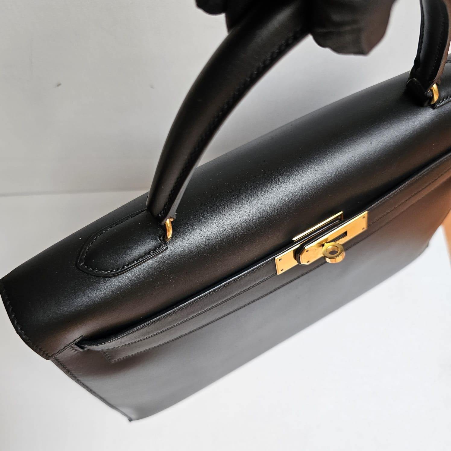 Vintage Hermes Black Box Leather Kelly 35 Bag In Good Condition In Jakarta, Daerah Khusus Ibukota Jakarta