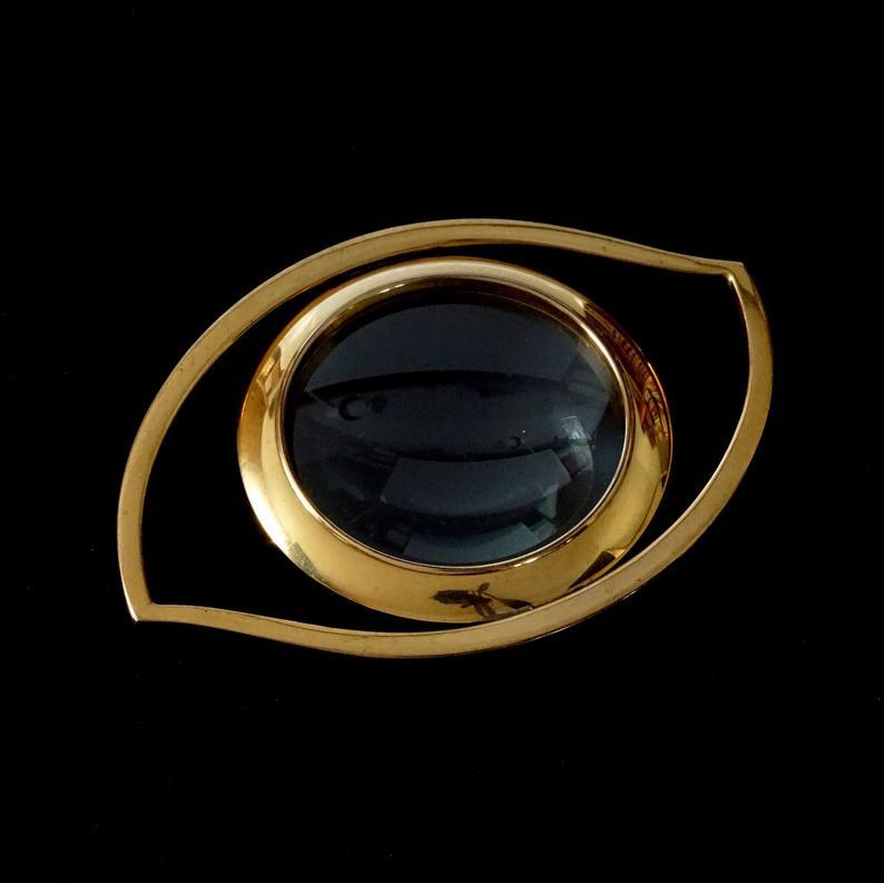  Vintage HERMES by JEAN COCTEAU Cleopatra Eye Magnifying Glass Pendentif Necklace Pour femmes 