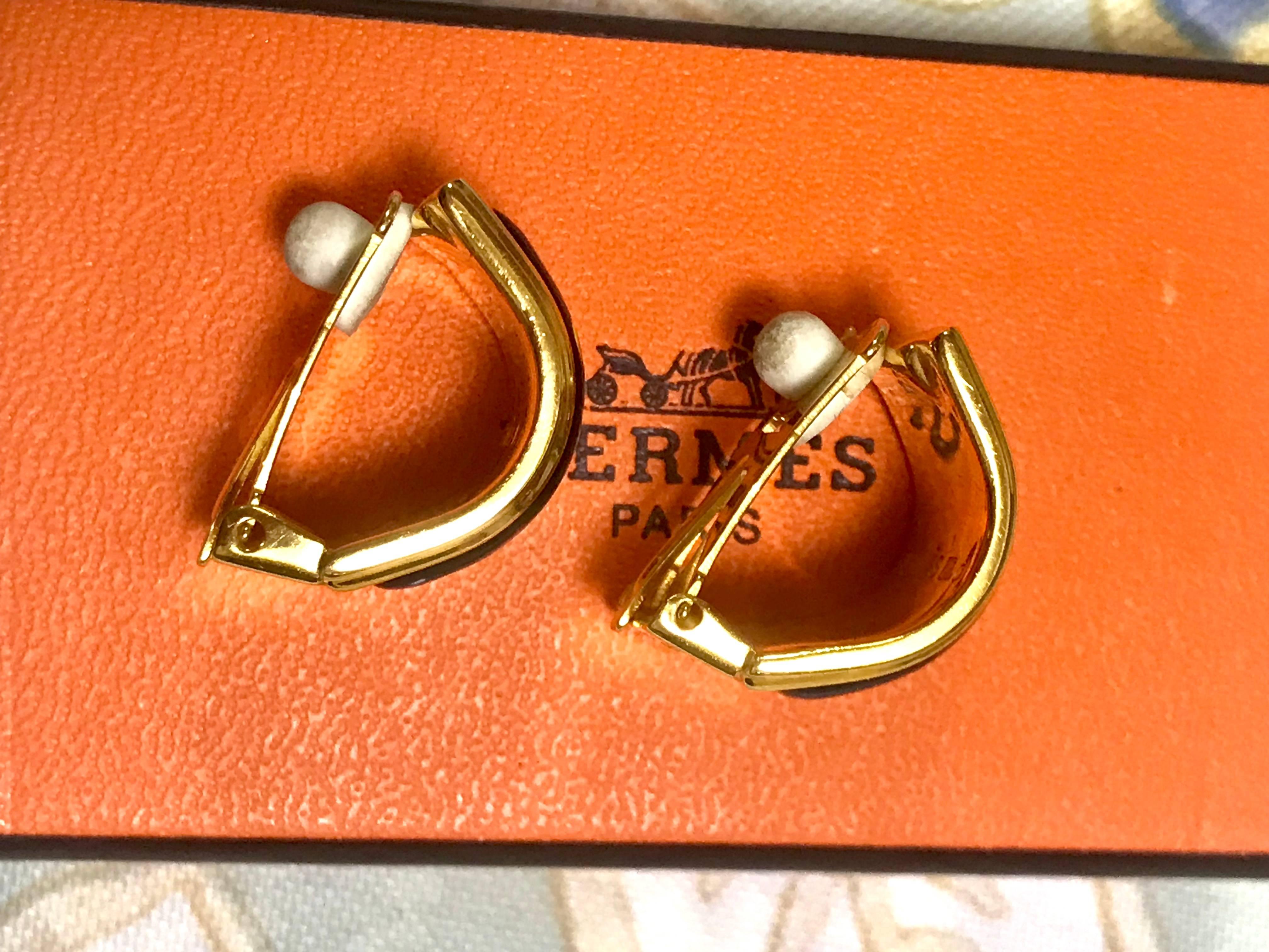 Hermes Vintage blue and yellow cloisonne and gold earrings with H logo, 1990s For Sale 3