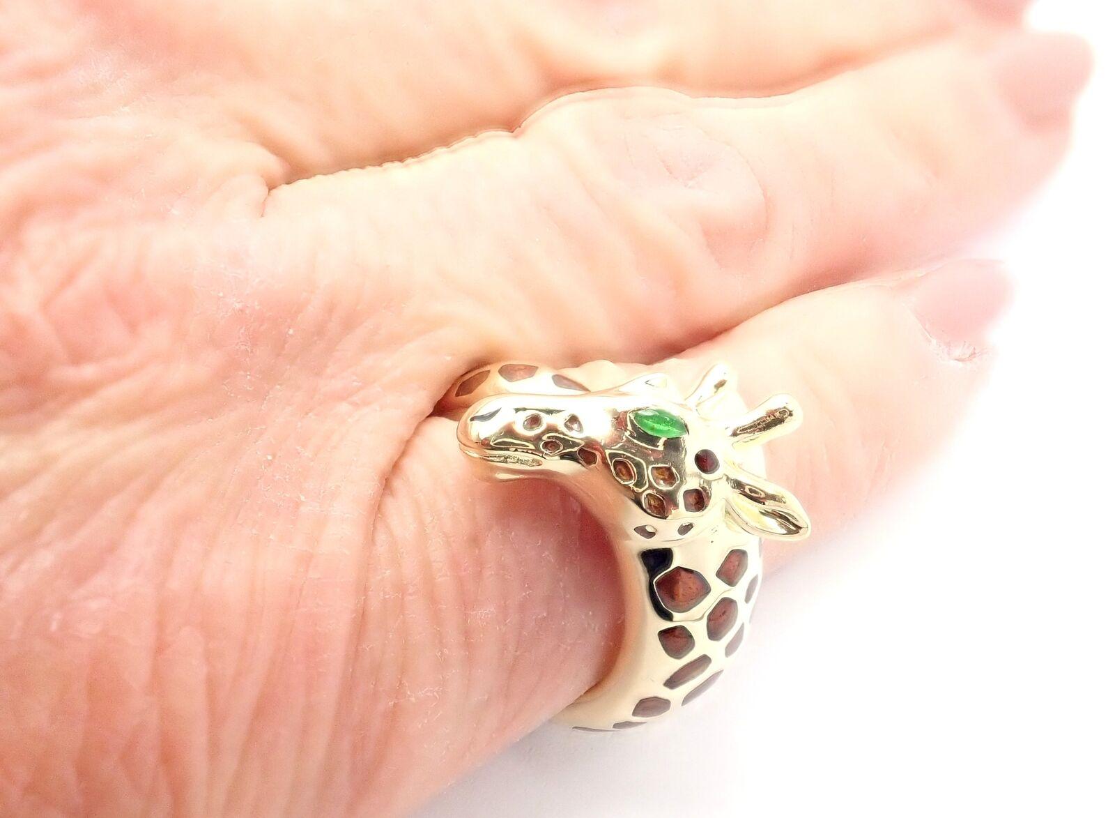 Women's or Men's Vintage Hermes Giraffe Emerald Enamel Yellow Gold Band Ring