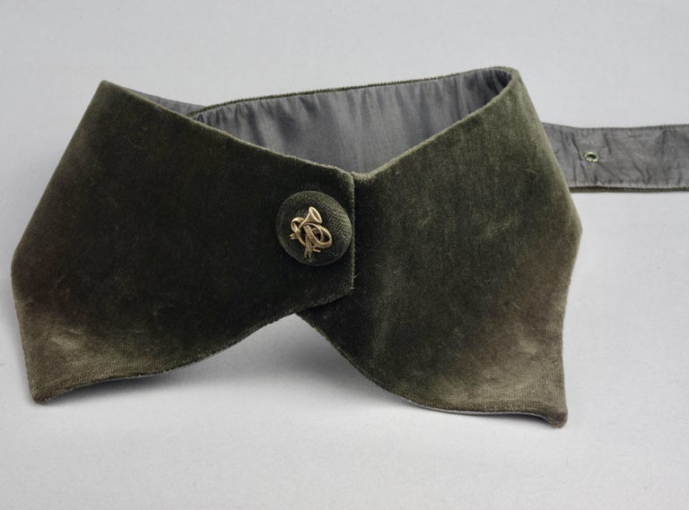 Vintage HERMES Gold Horn Moss Green Velvet Tuxedo Belt For Sale at