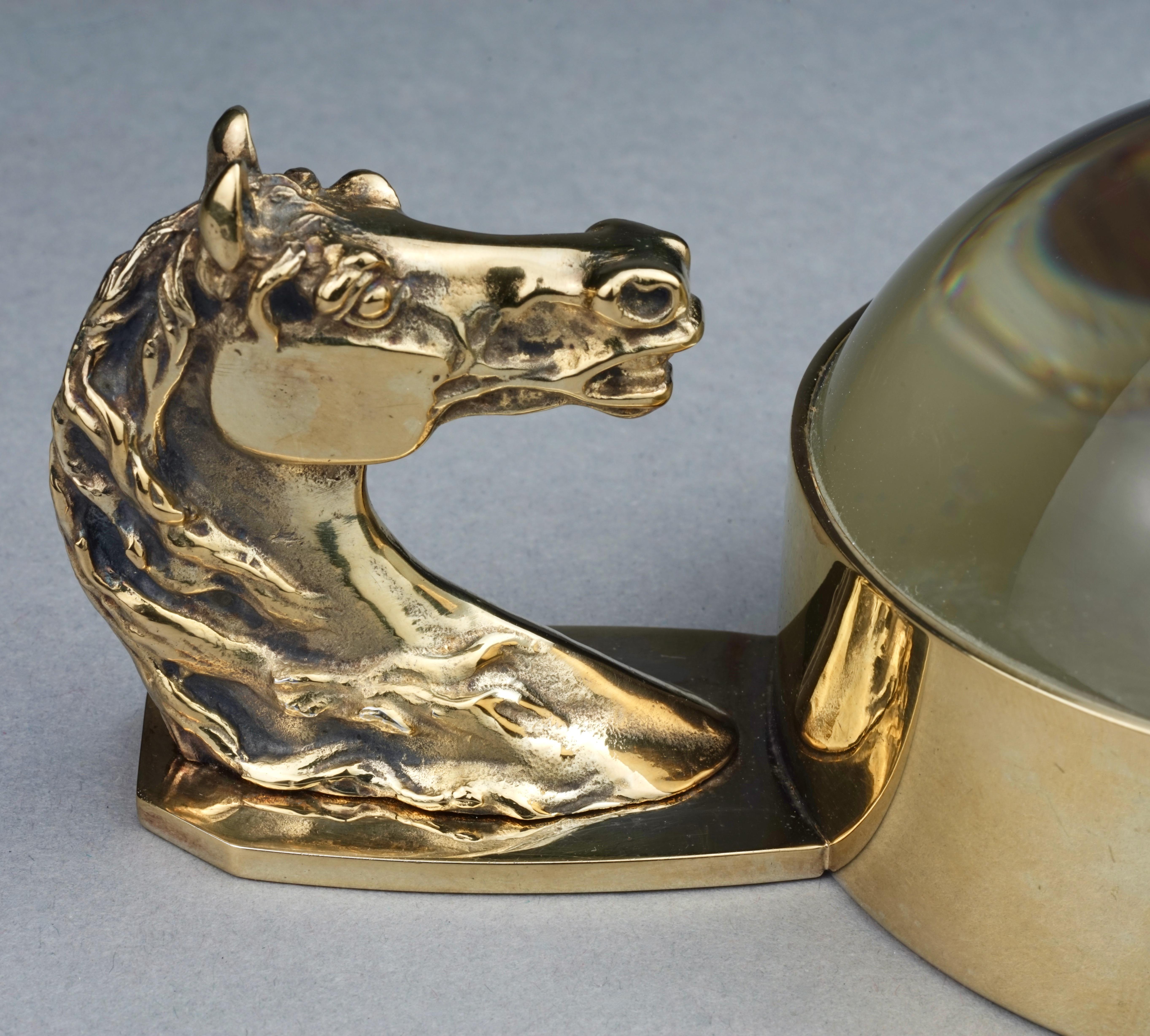 Vintage HERMES Gold Horse Head Art Deco Paperweight Magnifying Glass In Excellent Condition For Sale In Kingersheim, Alsace