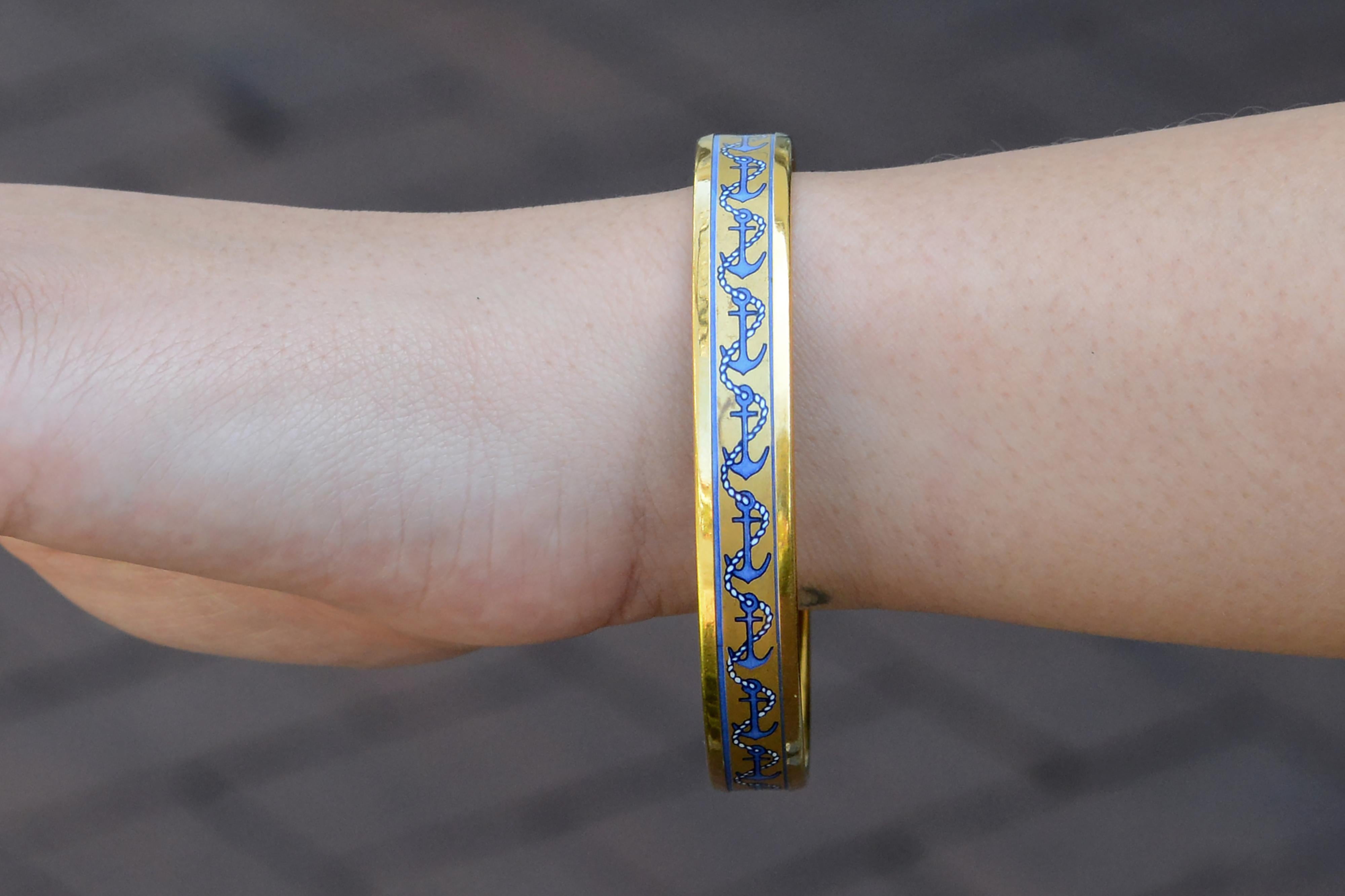 Vintage Hermes Gold plattiert Emaille Anker Armspange Armband im Zustand „Gut“ in Santa Barbara, CA