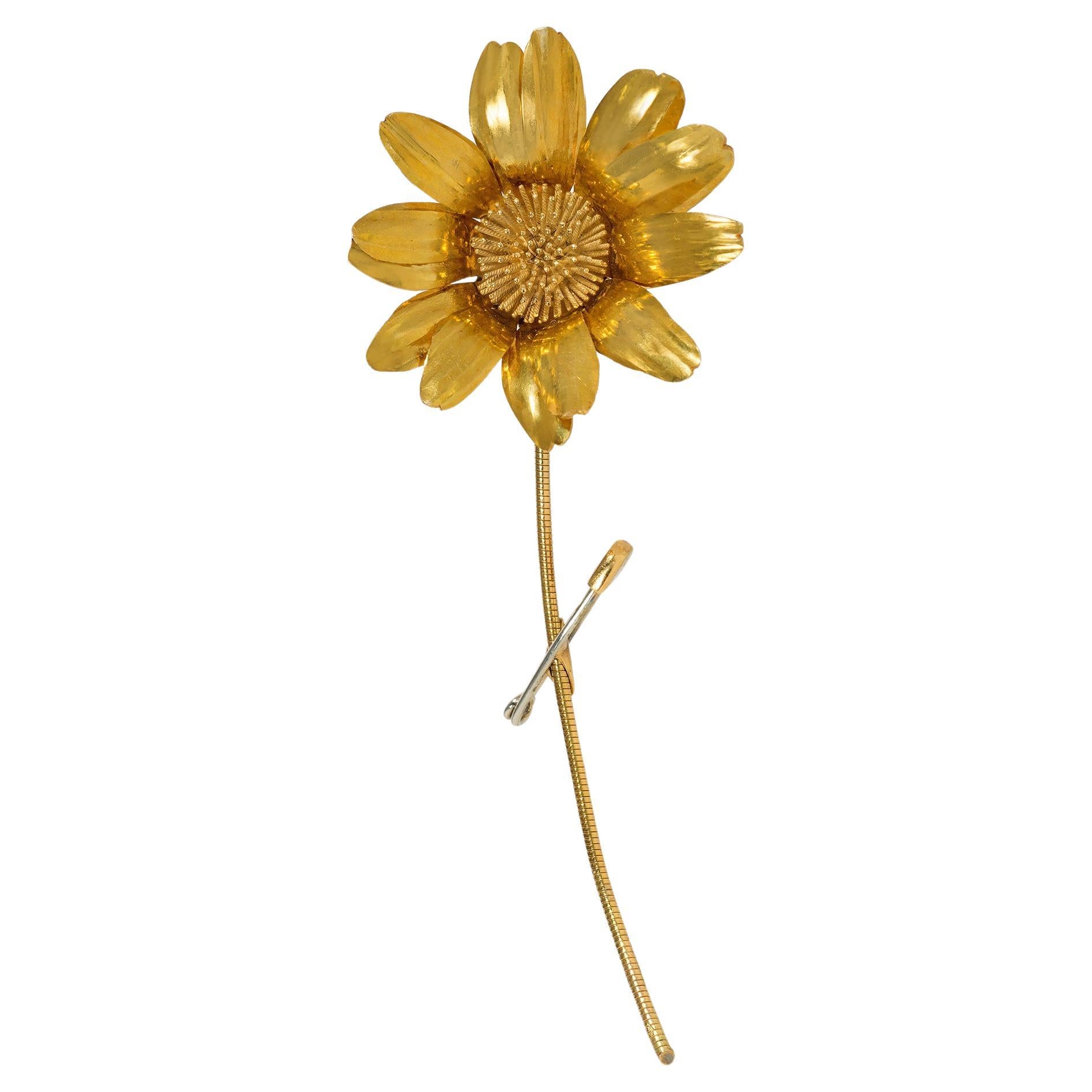 Vintage Hermès Gold Statement Brooch in the Form of a Daisy