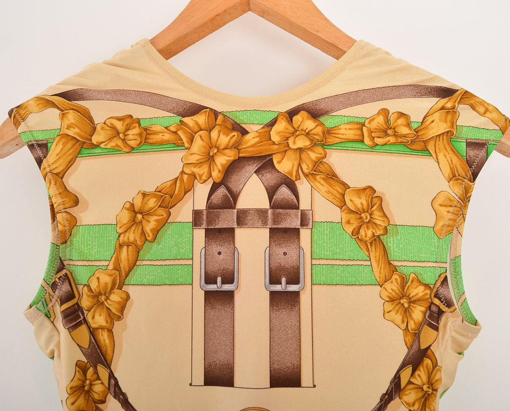 Vintage Hermès 'Grand Manège' foulard imprimé baroque Maillot de bain Costume de bain en vente 7