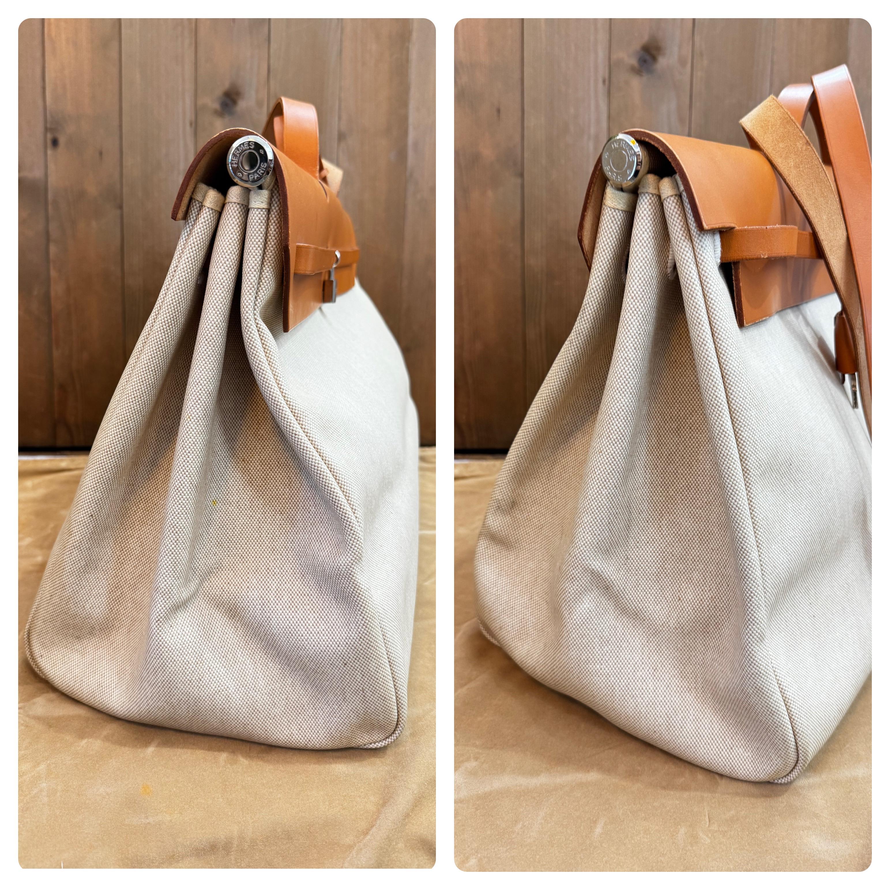 Vintage HERMES Herbag Beige Off-white 2 in 1 Toile Reisetasche GM 50 für Damen oder Herren im Angebot