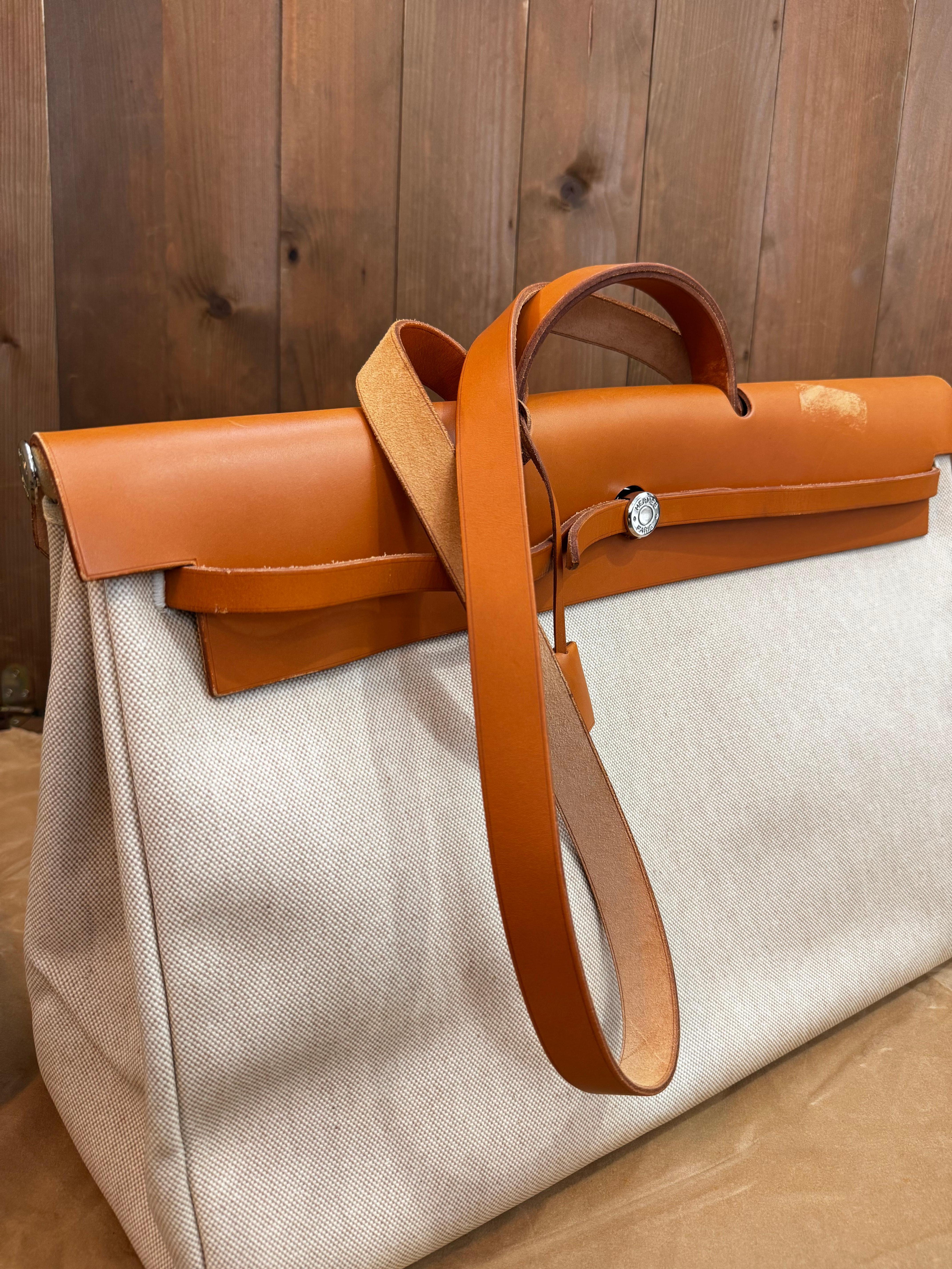 Vintage HERMES Herbag Beige Off-white 2 in 1 Toile Reisetasche GM 50 im Angebot 4
