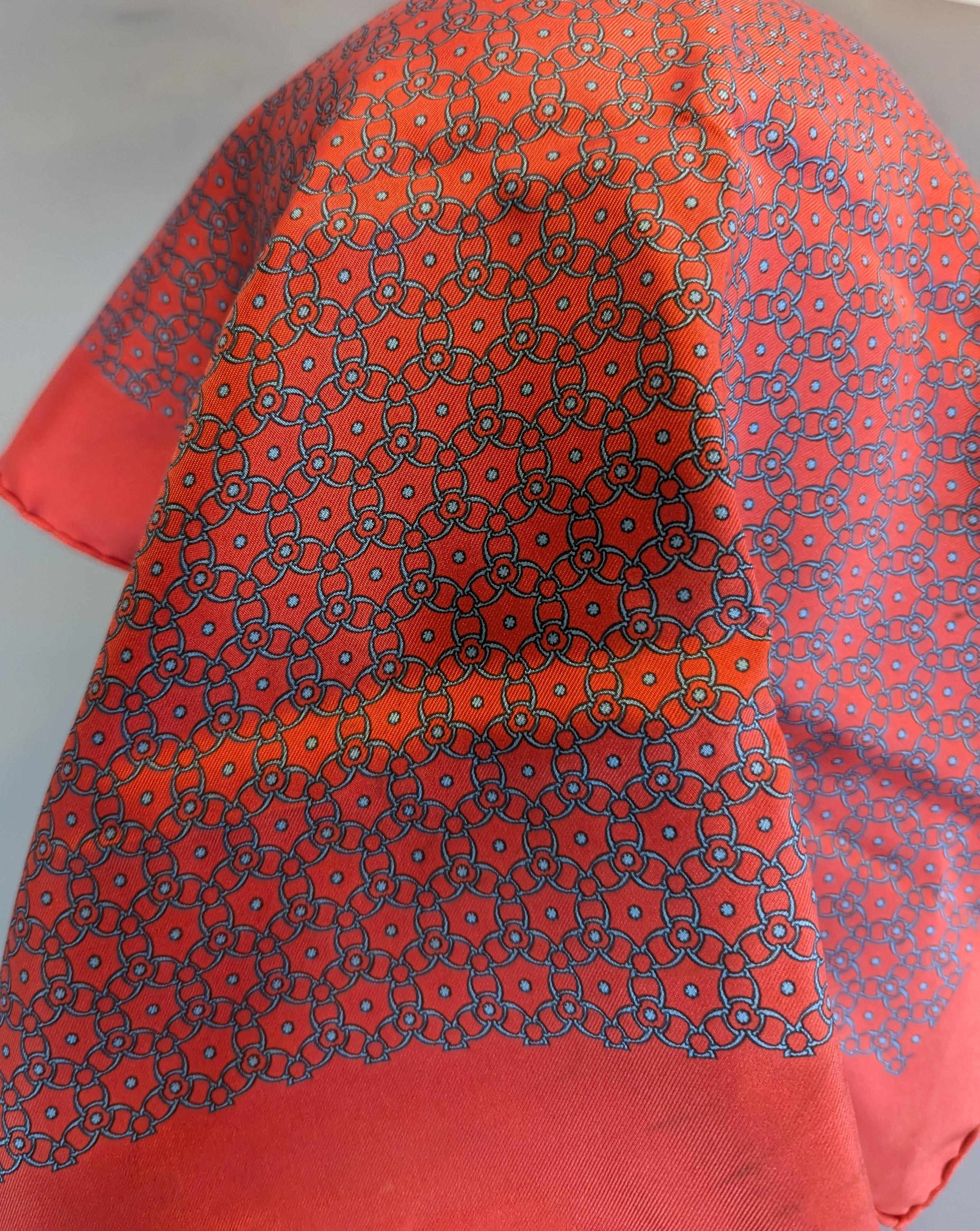 Vintage Hermes Horseshoes silk pocket square, boxed For Sale 6