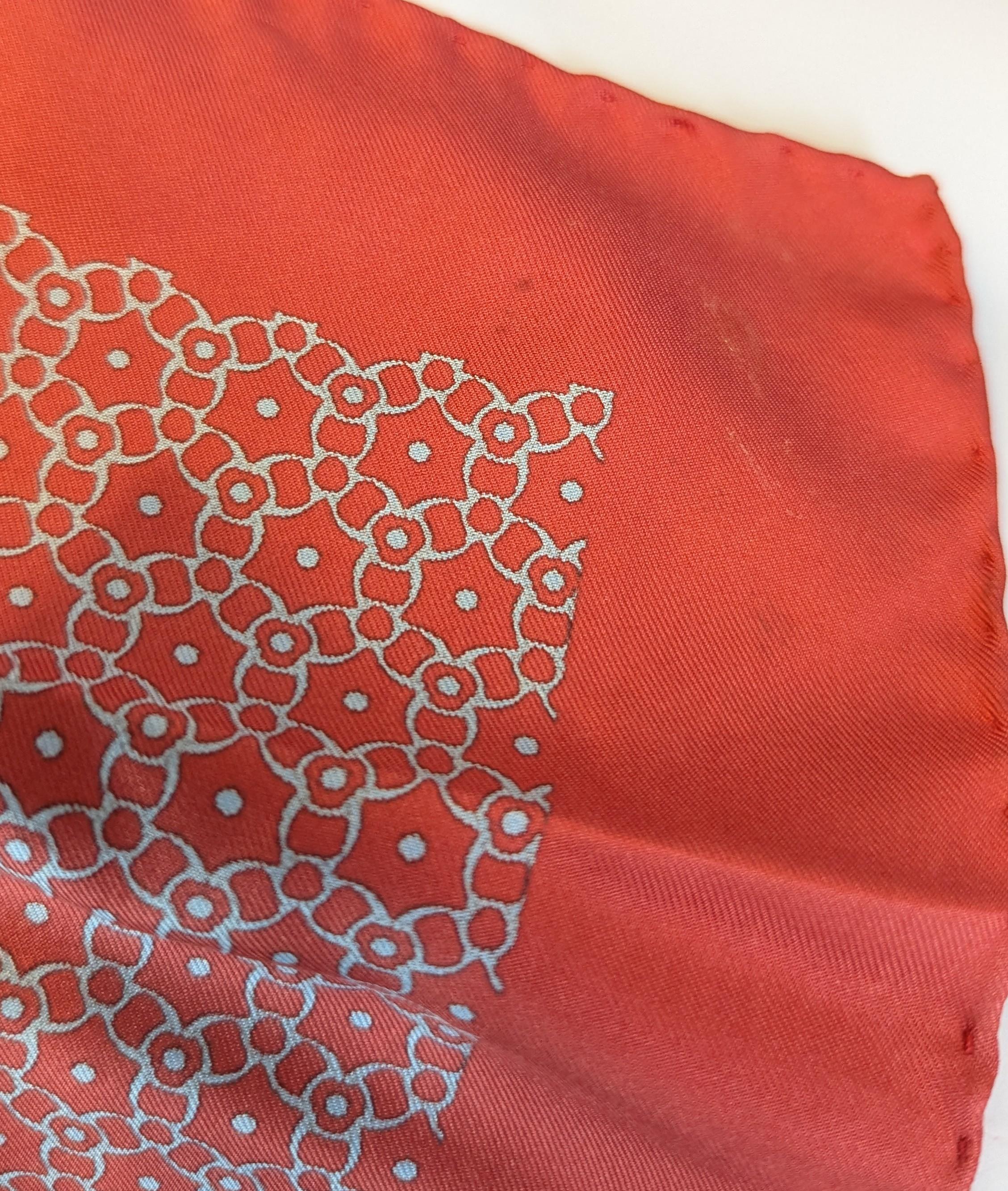Vintage Hermes Horseshoes silk pocket square, boxed For Sale 4