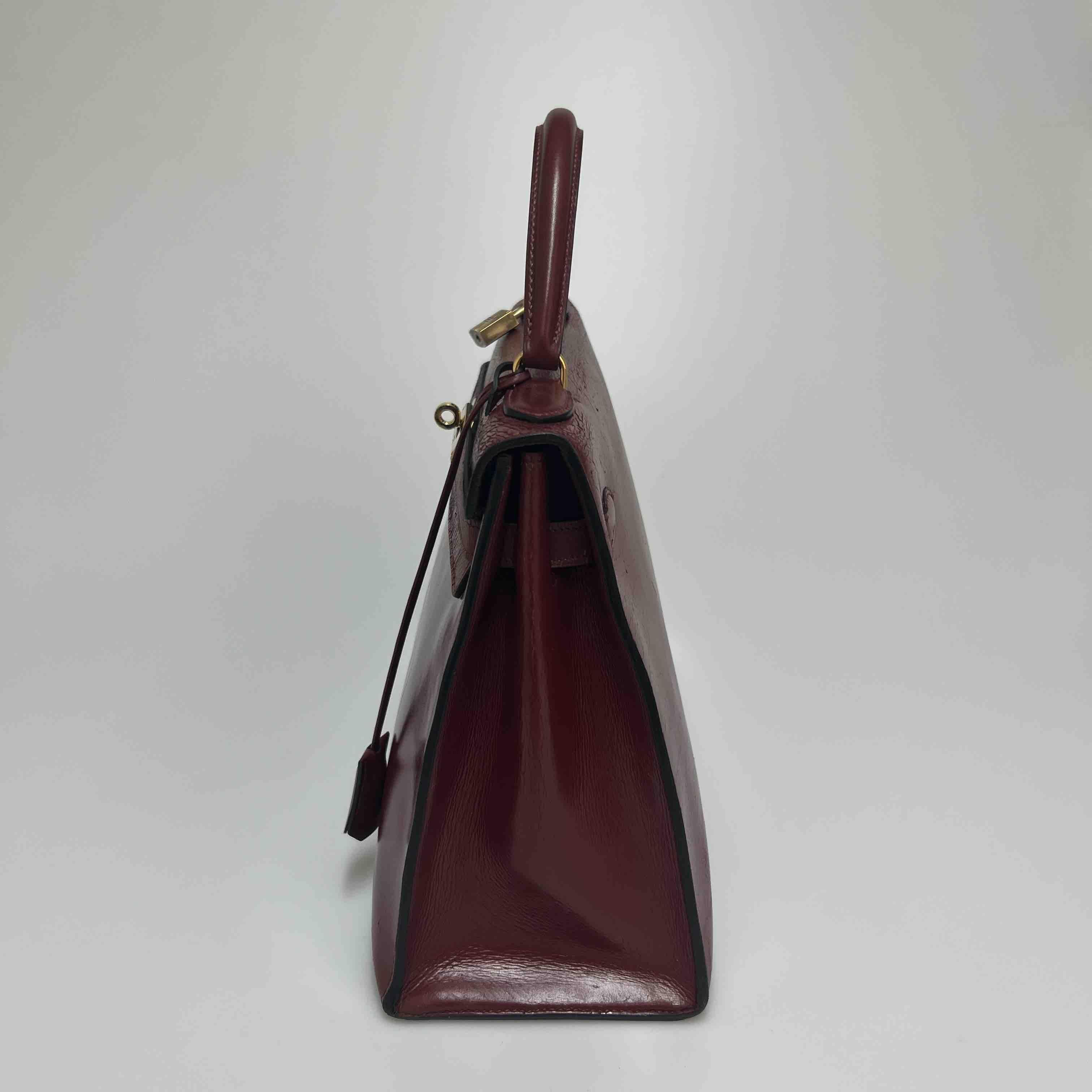Hermès - Sac Kelly 32 rare vintage en cuir rouge avec boîte en H, rare en vente 5