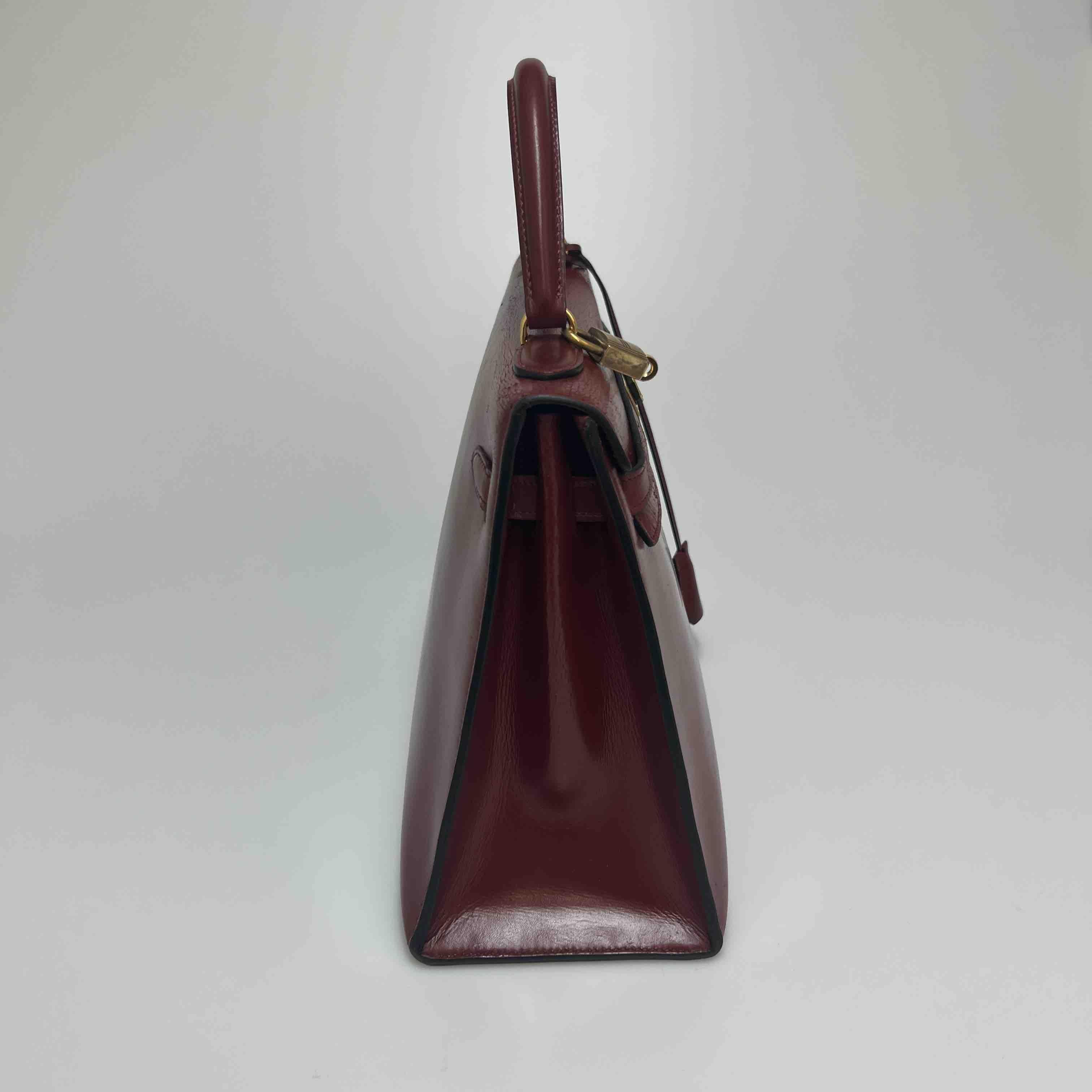 Hermès - Sac Kelly 32 rare vintage en cuir rouge avec boîte en H, rare en vente 6