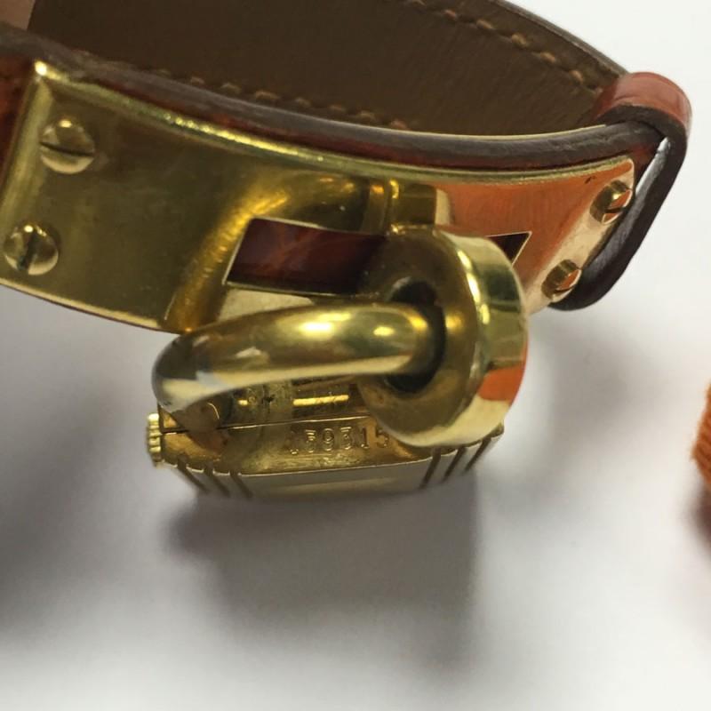 Montre vintage Hermès Kelly PM avec bracelet en crocodile en vente 4
