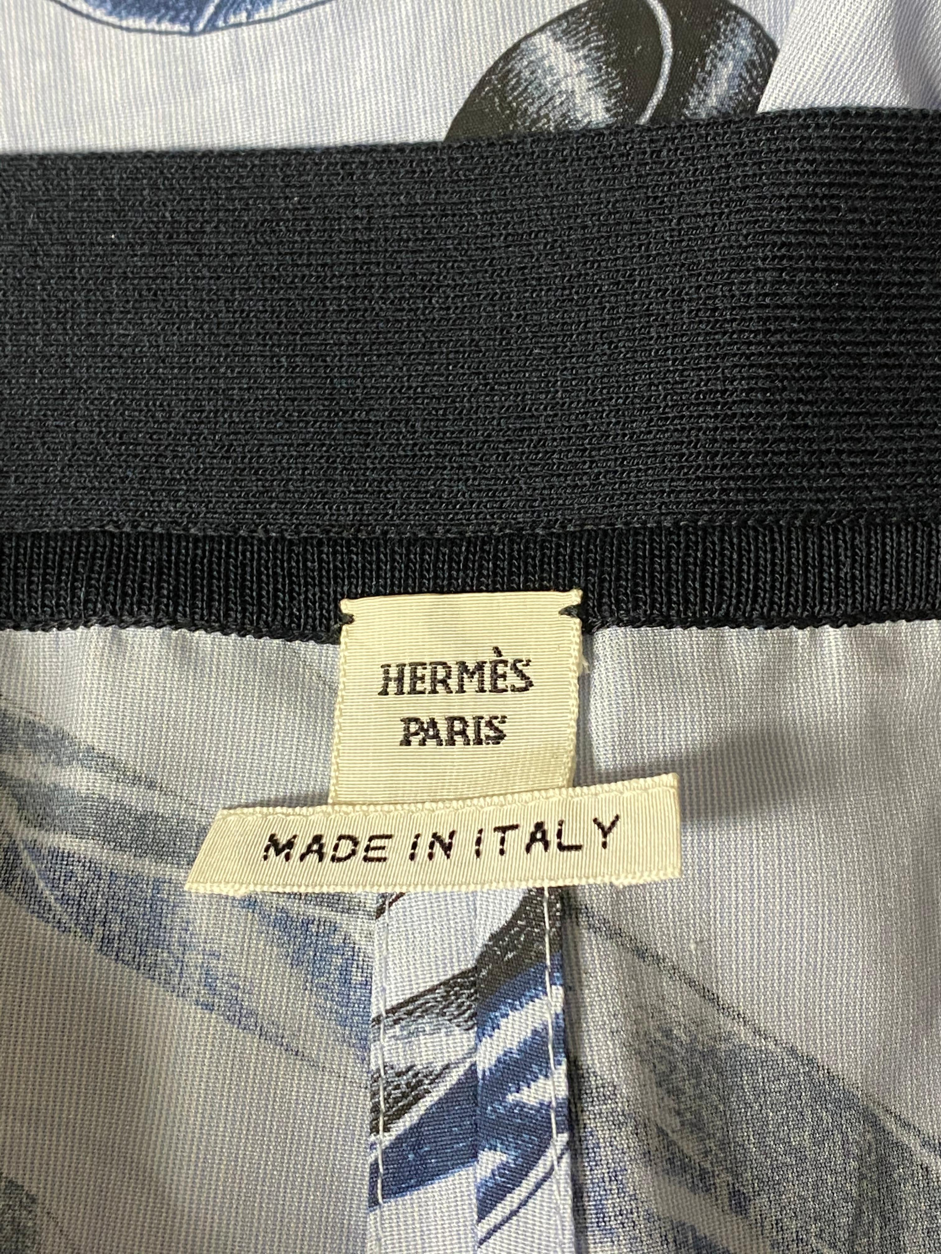 Vintage Hermes Paris Blau Baumwolle Mini Shorts, Größe 38 im Zustand „Gut“ im Angebot in Beverly Hills, CA