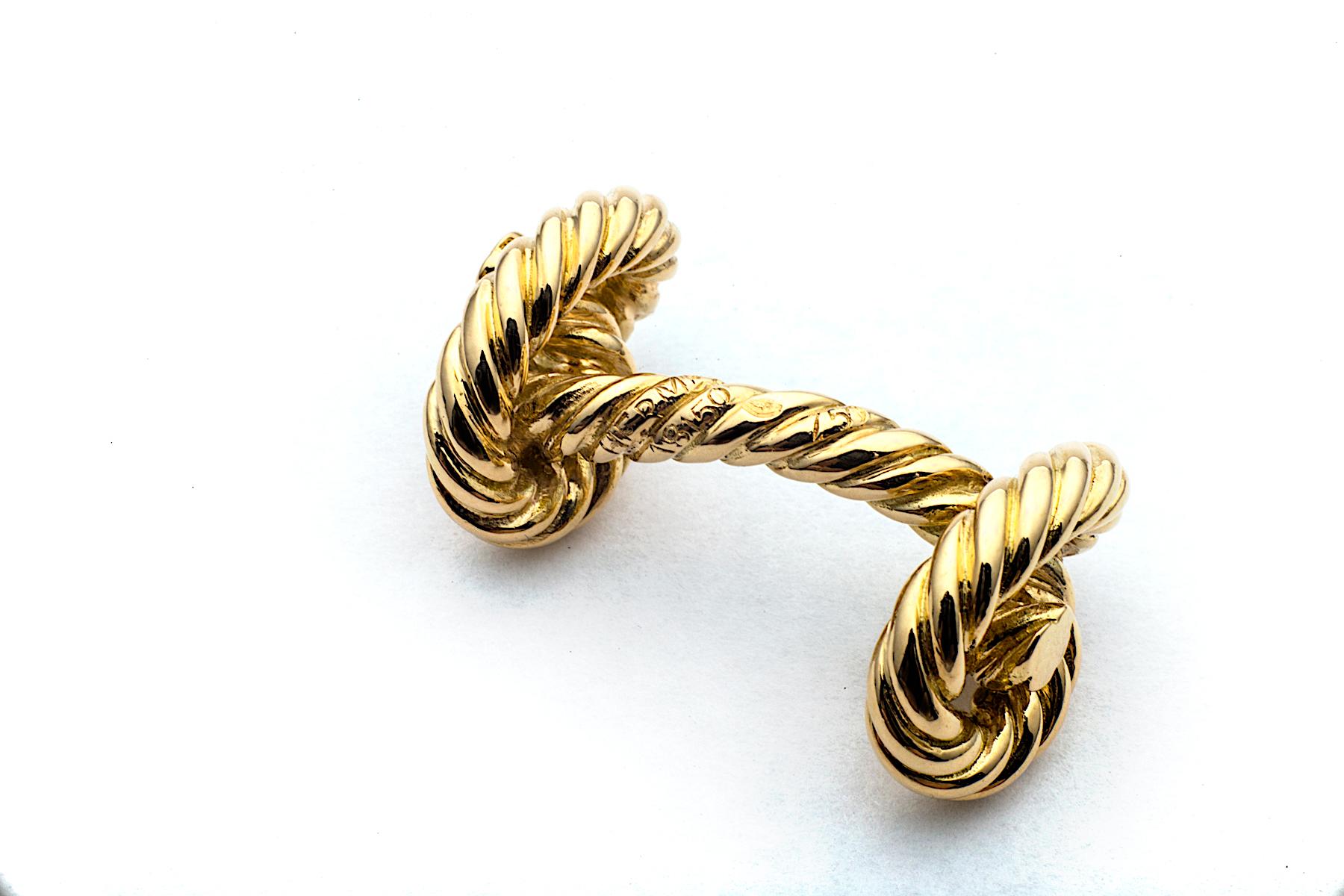 Vintage Hermes Paris Gold Knot Cufflinks In New Condition In Greenwich, CT
