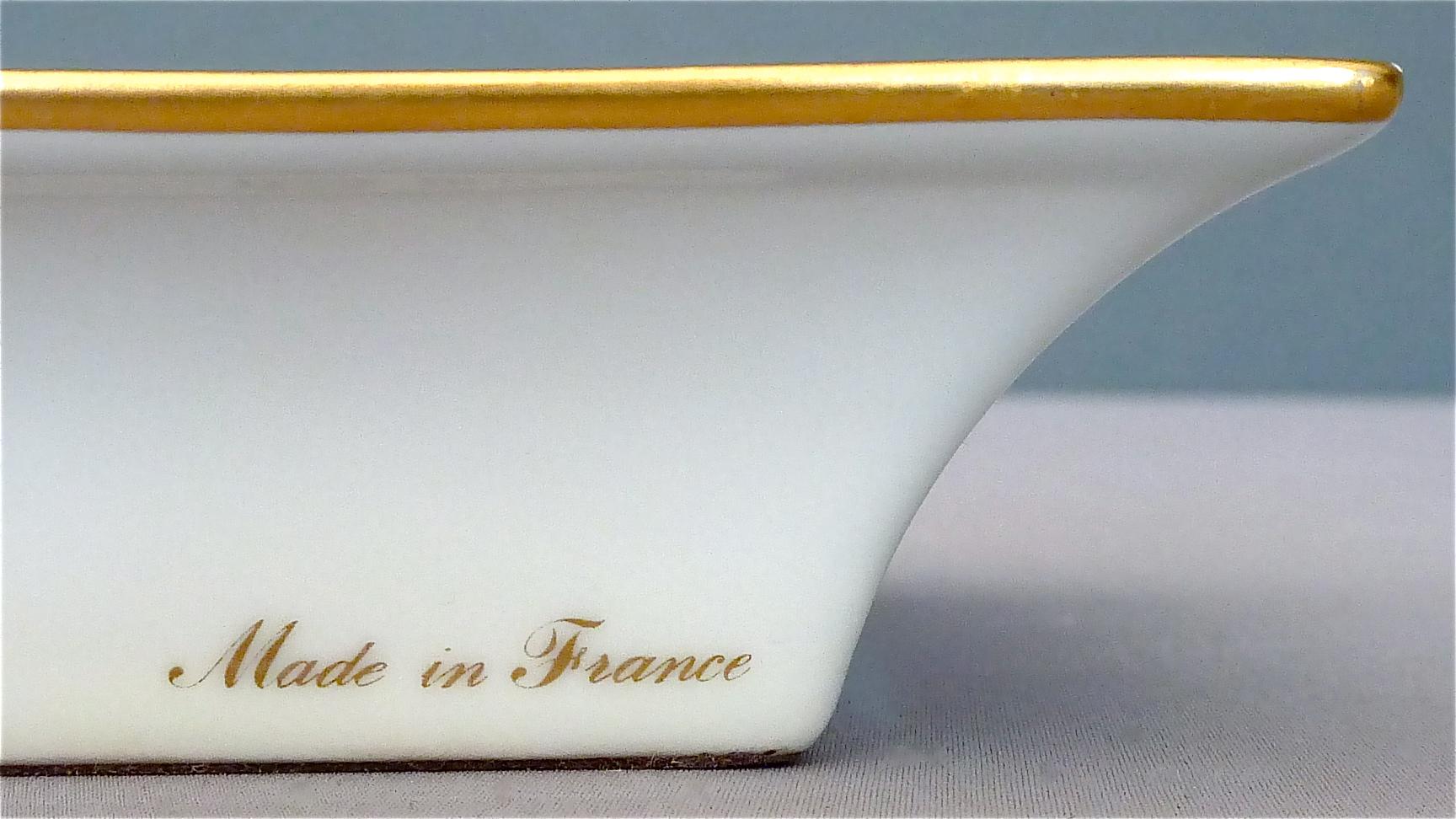 Vintage Hermès Paris Porcelain Ashtray Parakeet Bird Motif Gilt Green Red Blue 1