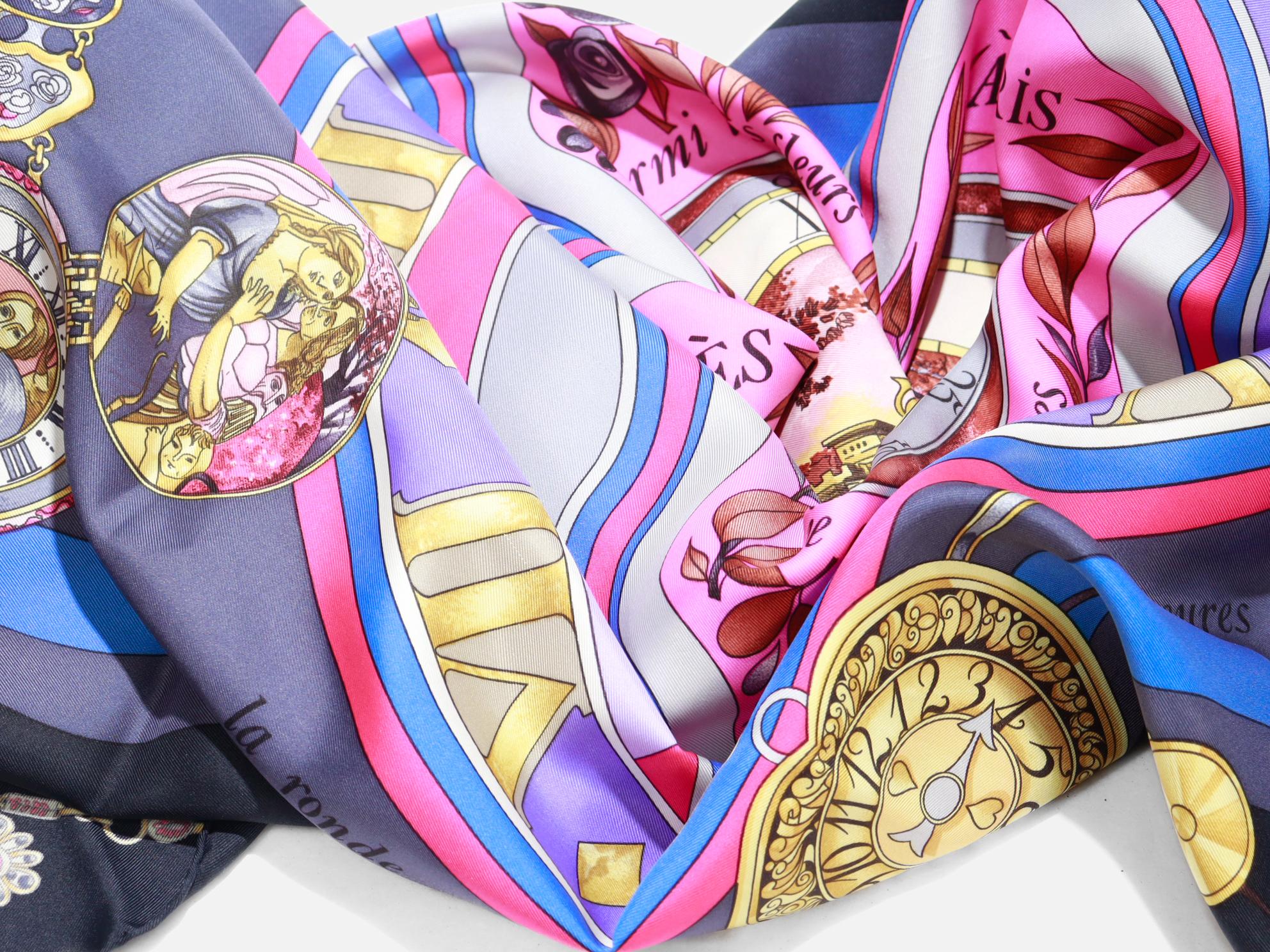 Vintage Hermès 'Parmi les Fleurs' Silk Scarf In Good Condition For Sale In Philadelphia, PA