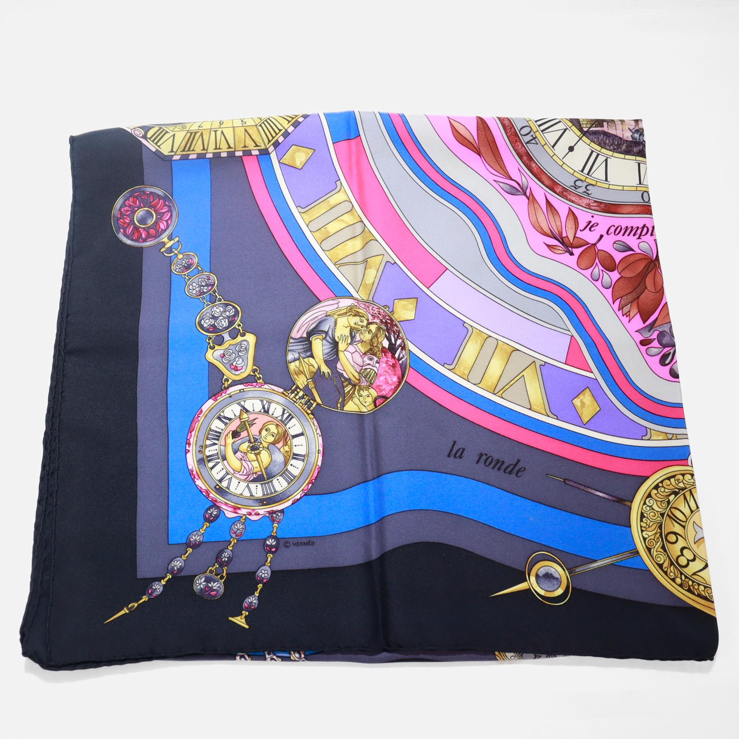 Vintage Hermès 'Parmi les Fleurs' Silk Scarf For Sale 2