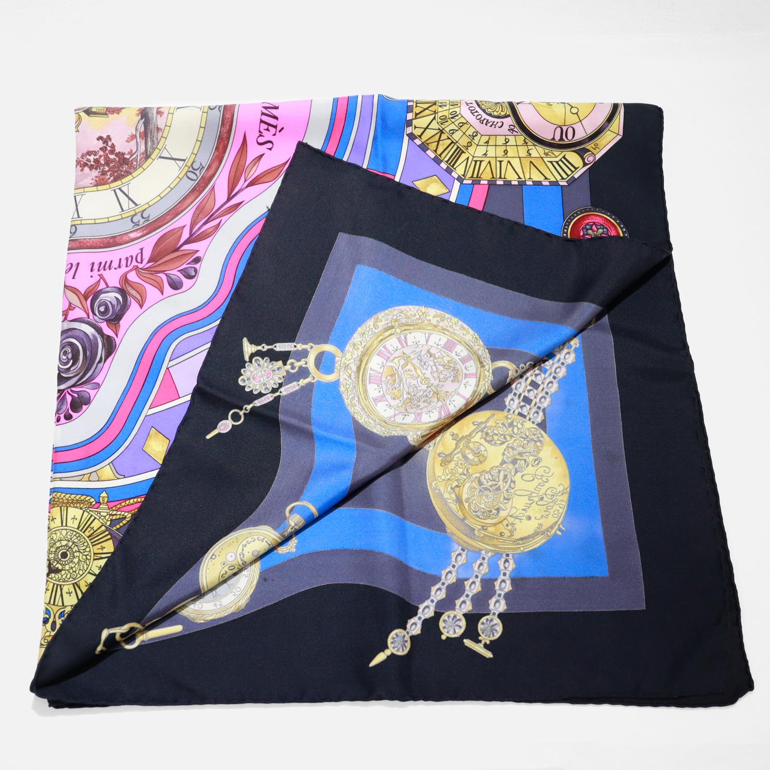 Vintage Hermès 'Parmi les Fleurs' Silk Scarf For Sale 3