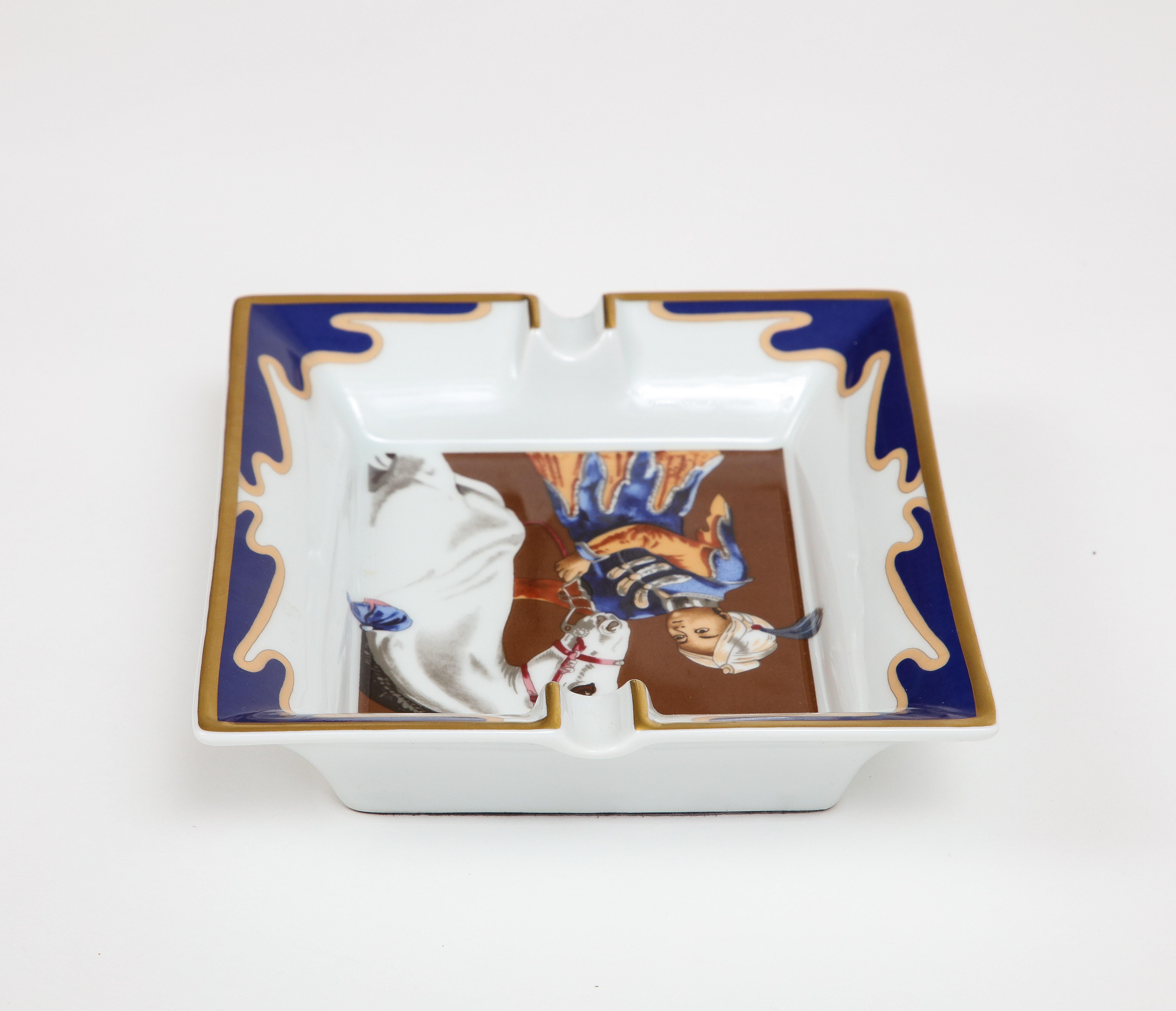Vintage Hermes Porcelain Ashtray / Catchall In Good Condition In Chicago, IL
